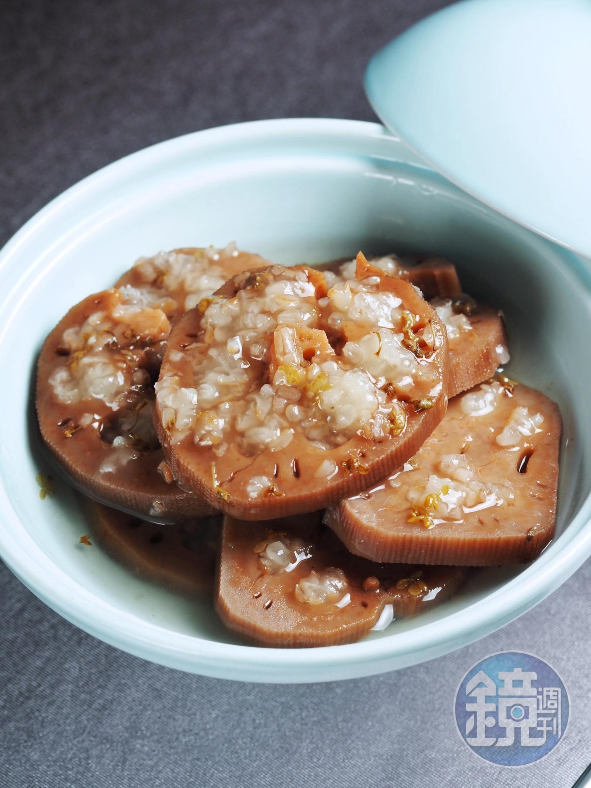 「桂花釀藕」是白河當季的蓮藕,比起中國粉藕多了點水潤感。