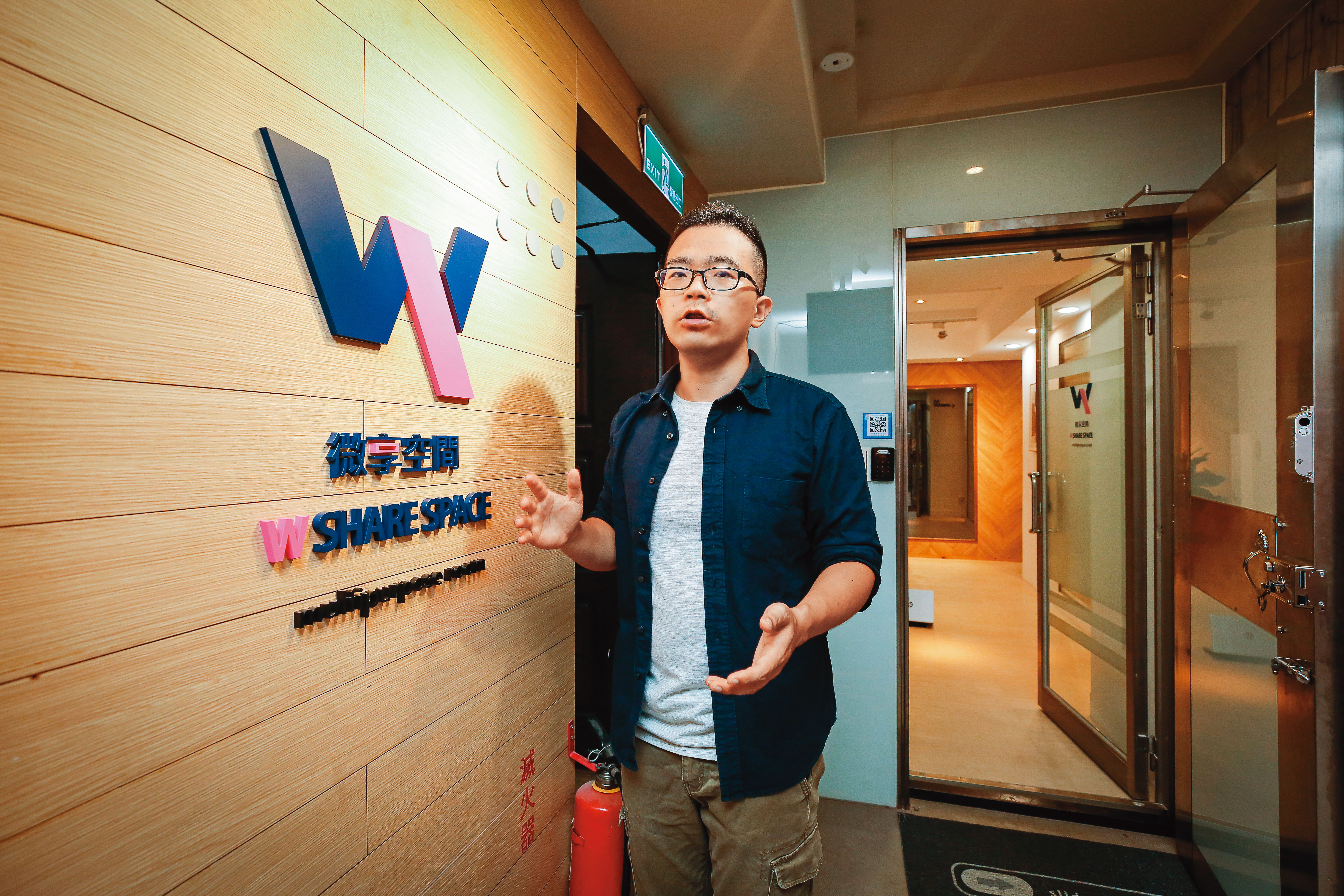 喬王身兼理財講師、包租公、理財部落客、Podcast主持人,斜槓月入約10萬元。