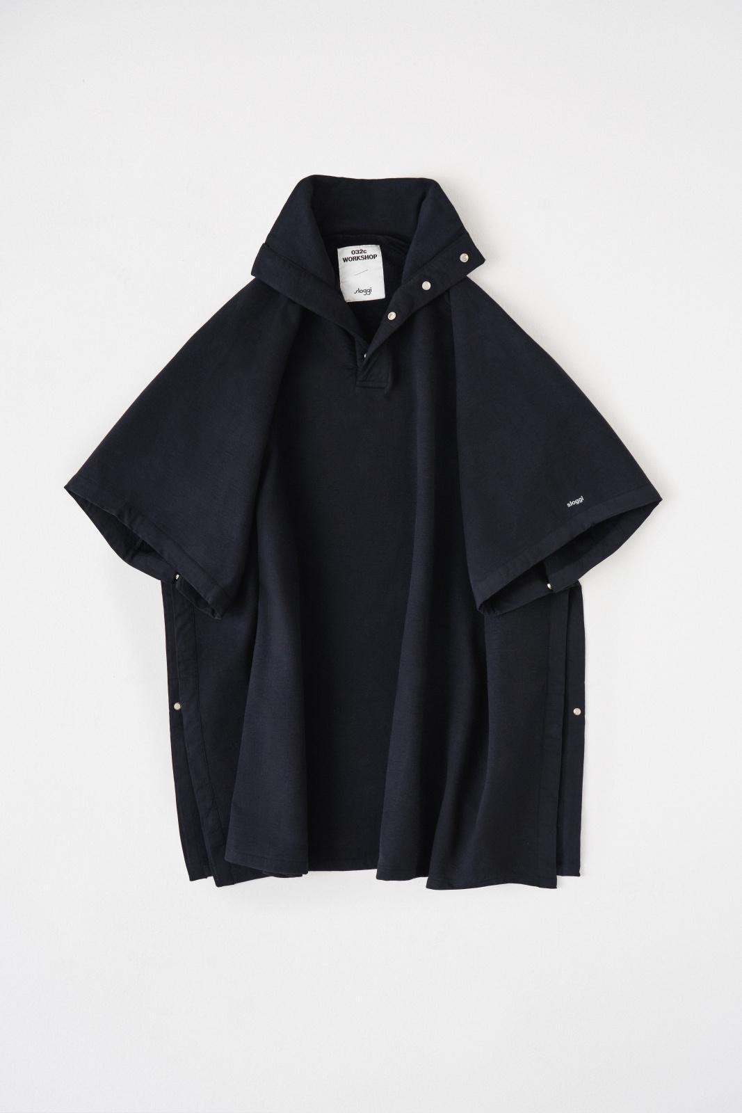 黑色斗蓬，NT$8,920。（sloggi提供）