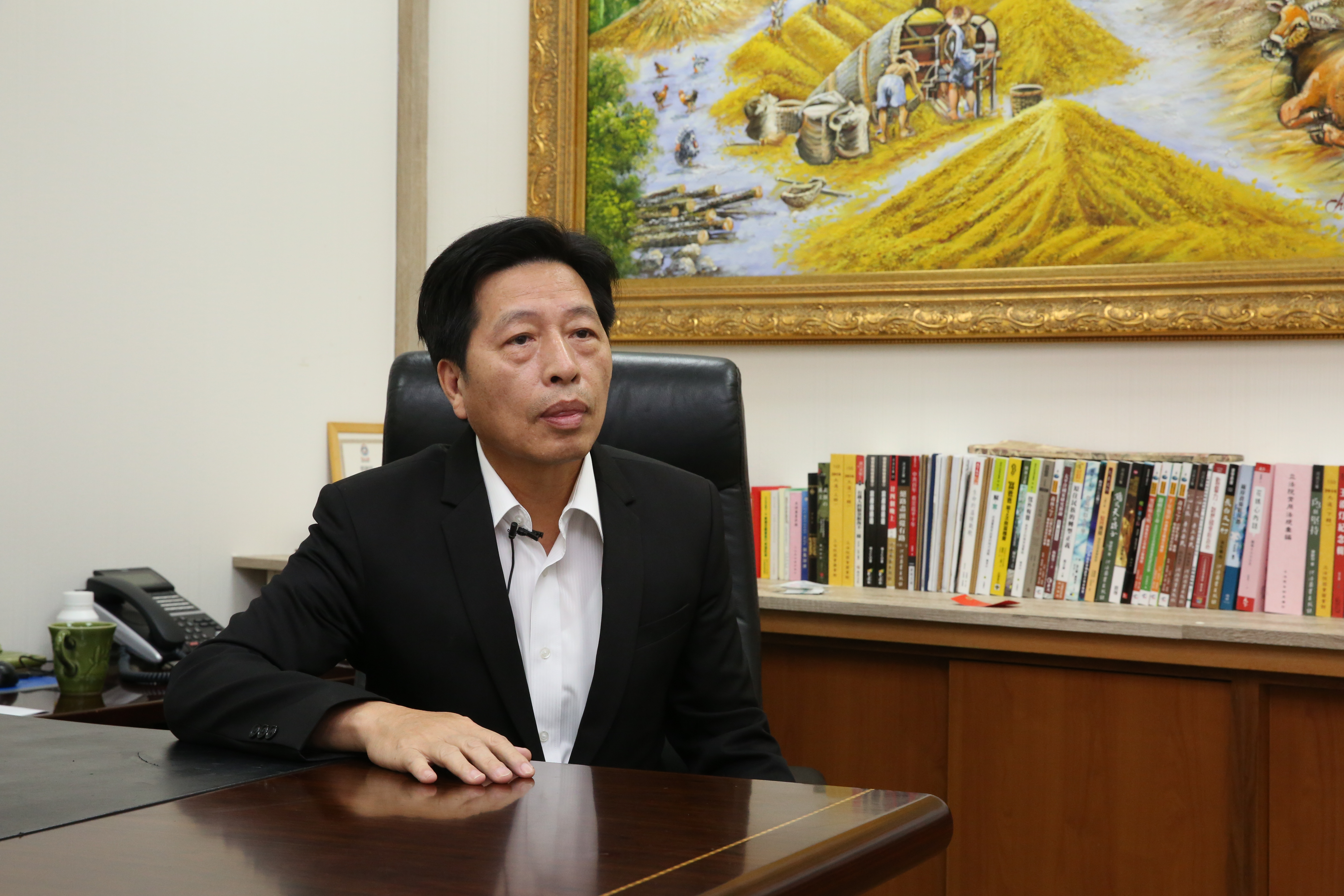 鄭寶清今天再度重申，自己確實對於網路不熟，所以有找公關公司處理這部分，不過錢都有付「該給的都給了」。（本刊資料照）