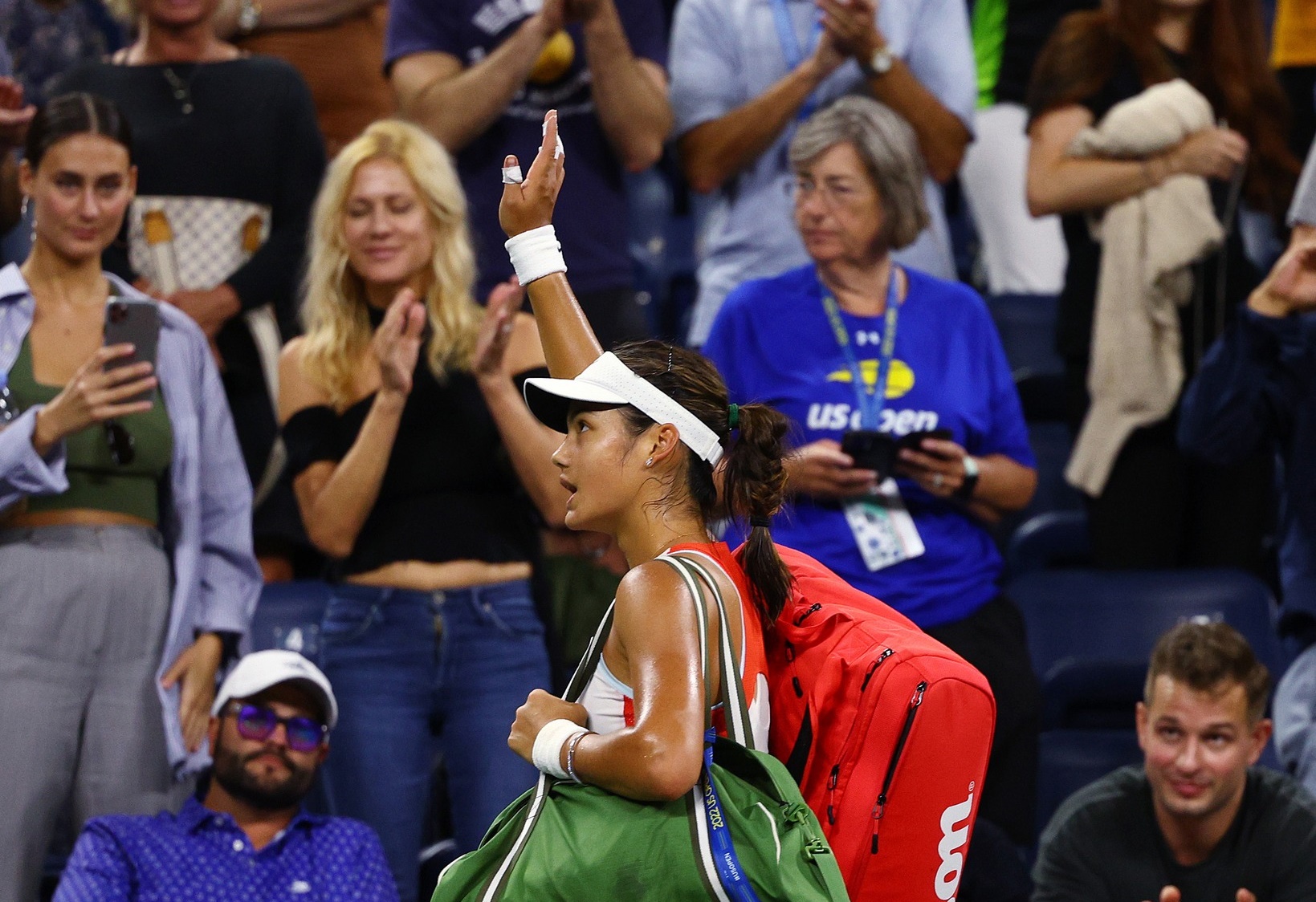 「英國楊丞琳」拉杜卡努今在美網首輪遭直落2淘汰，無緣衛冕。（翻攝自US Open Tennis Championships臉書）