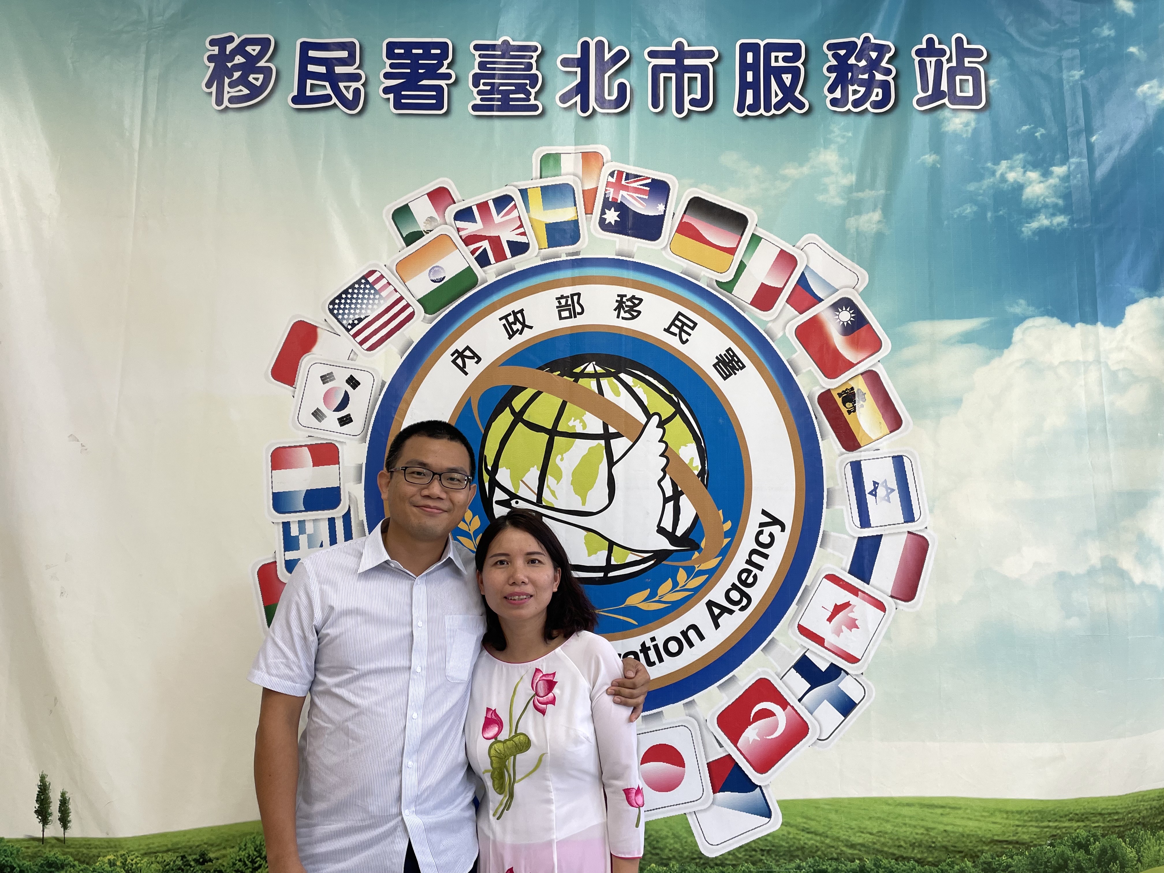 20220831soc006阮氏幸與台籍夫蔡承佑異國婚姻甜蜜。(翻攝畫面)