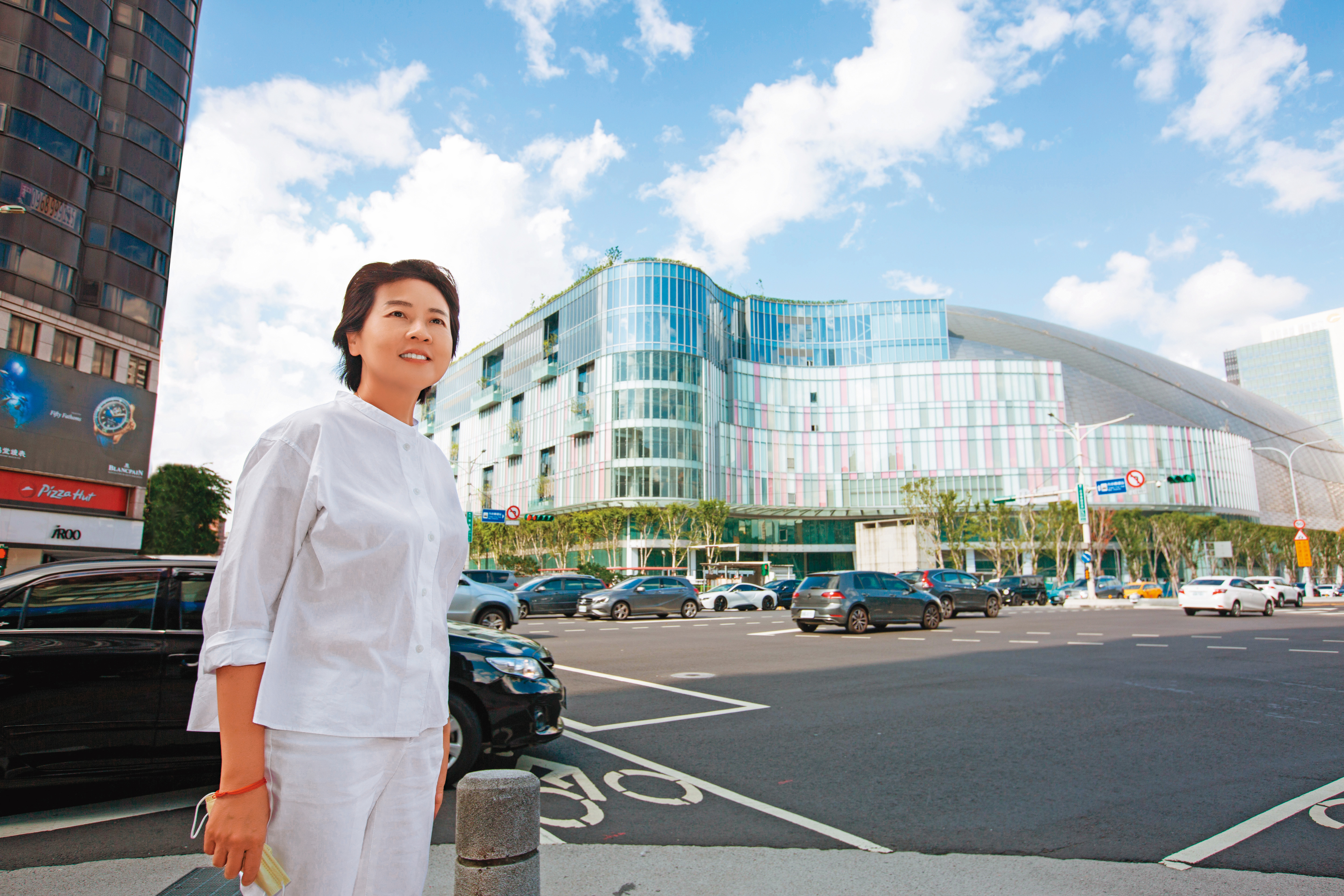 自認最熟稔市政的黃珊珊接受本刊專訪暢談願景，宣示當選第一件事是明年中拆除第一殯儀館，釋出約4,580坪綠地。