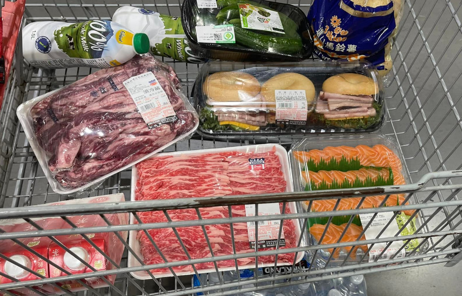 網友驚呼好市多美國牛肉價格翻漲。(翻攝自《COSTCO好市多商品消費心得分享區》)