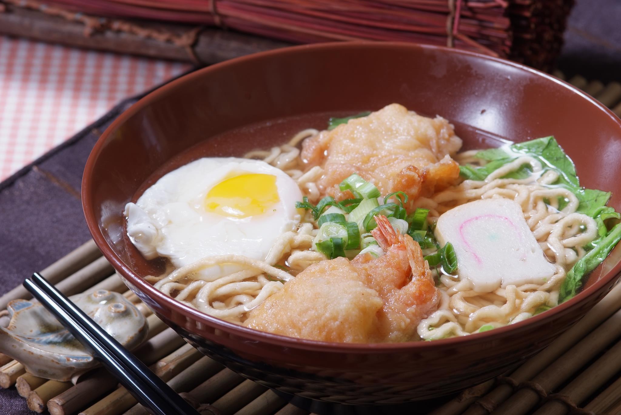 台南鍋燒意麵店受到外帶客人不耐煩，甚至出言嗆聲，無奈發文。（翻攝自民族鍋燒老店臉書）