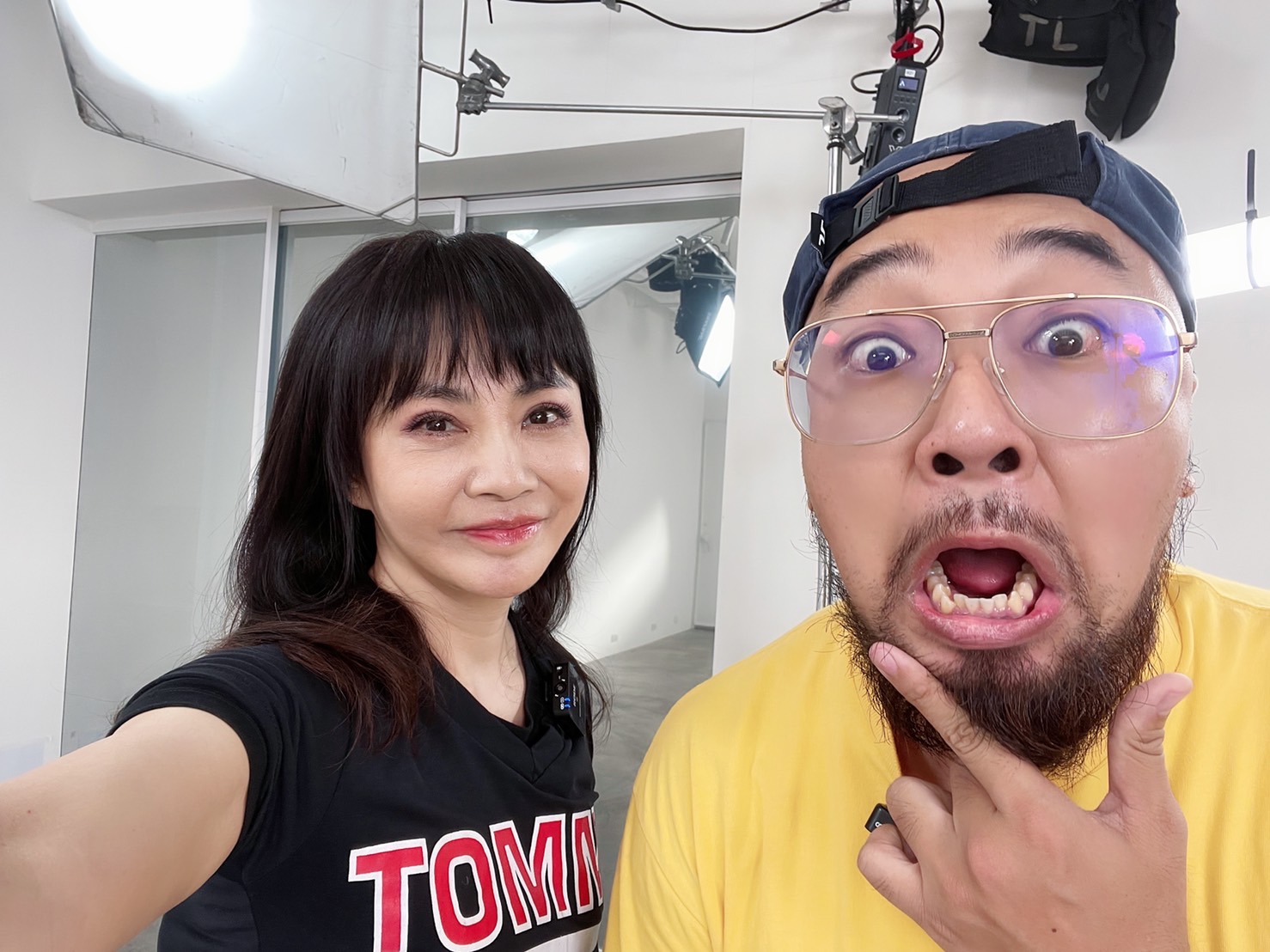 柴智屏推出網路頻道節目《柴姐叫我滾》首級邀請Youtuber「美麗本人」體驗。（群星瑞智提供）