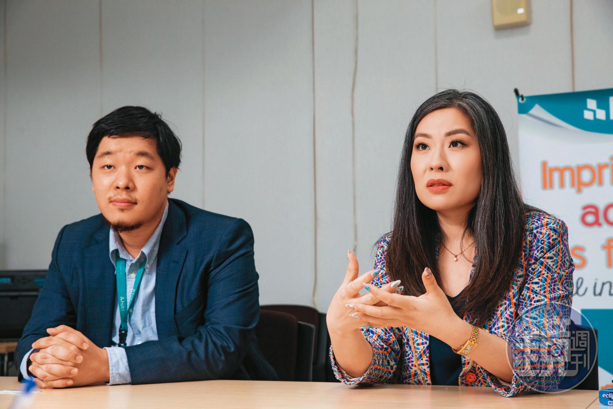多數台灣企業交由兒子接班,黃健華選擇讓女兒黃茯(右)扛下重擔,兒子黃川(左)則擔任子公司謙華科技董事長。