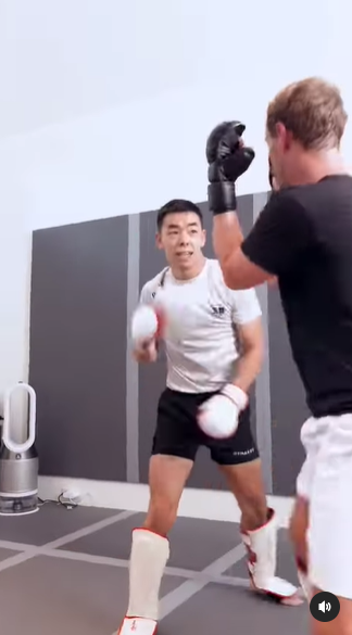 吳仲凱與祖克柏對打。（翻自IG）