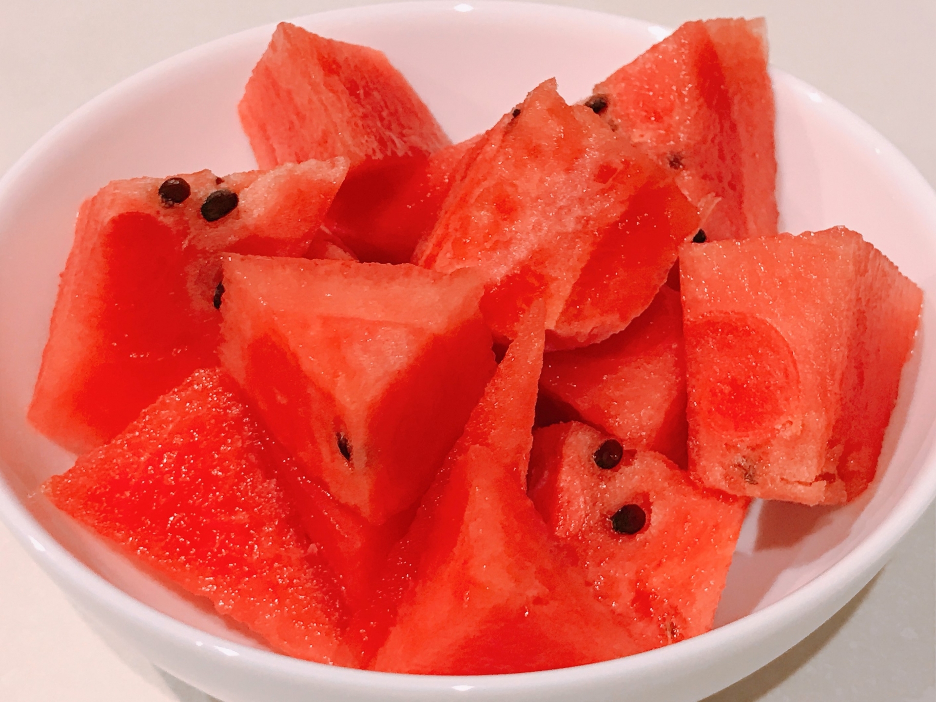 毒物專家提醒，食用切好很久的西瓜可能會引發敗血症。（圖 photo-ac）