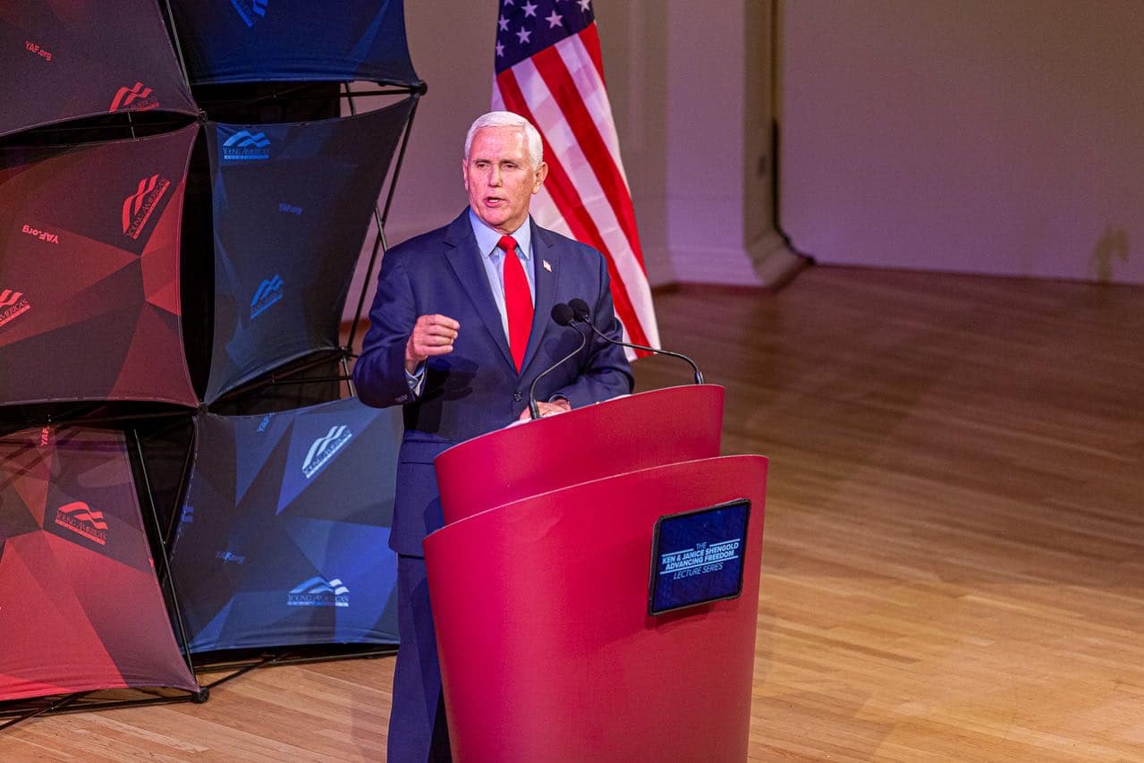 眾議院議長裴洛西（Nancy Pelosi）亞洲之旅行經台灣成為全球焦點，近日再傳出美國前副總統彭斯（Mike Pence）有意來台。（翻攝Mike Pence臉書）