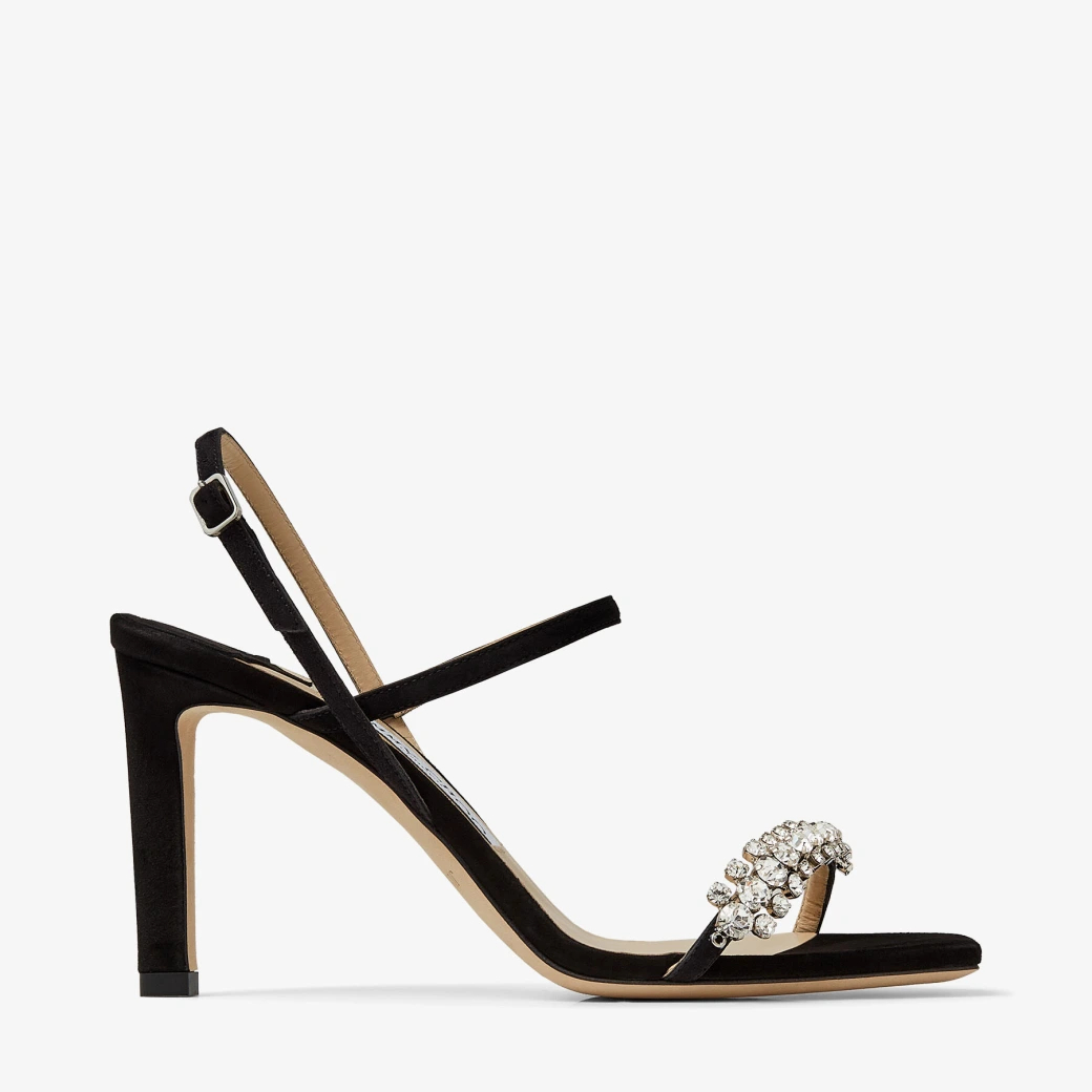JIMMY CHOO MEIRA 85水晶裝飾高跟鞋款。NT$44,800（藍鐘提供）