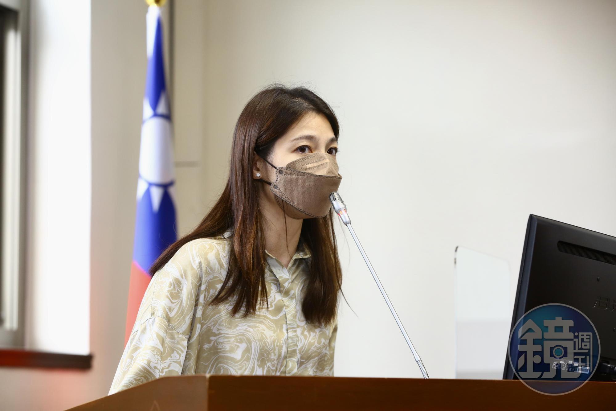 調法務部辦事的主任檢察官林彥均說,法務部對修法方向支持,未來檢察官在緊急處分措施也多了法律依據。