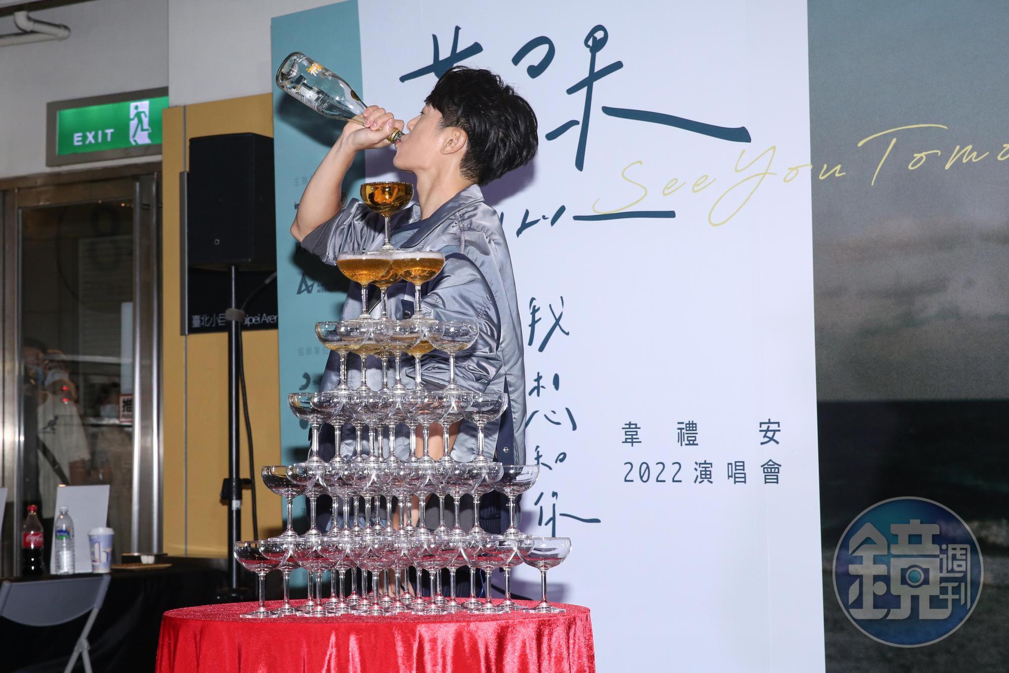 韋禮安雙腳「肌腱炎」,坦言演唱會上有點軟腳。