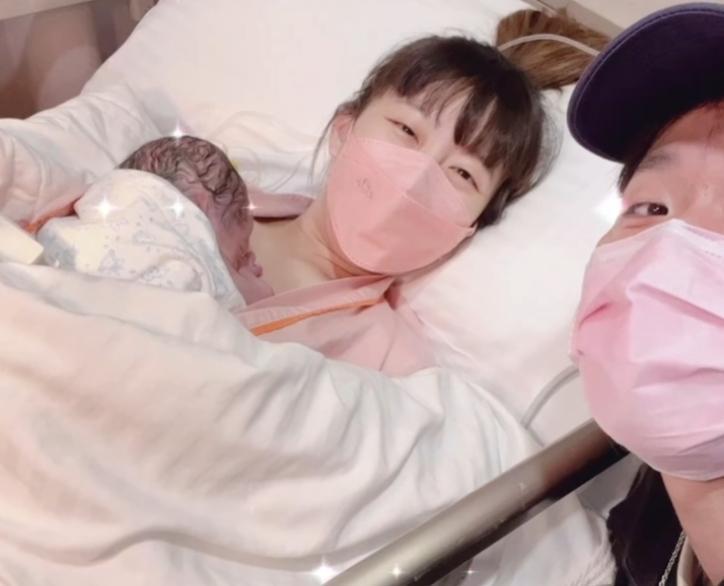 李智凱宣布兒子平安誕生的消息,正式升格新手奶爸。(翻攝自李智凱臉書)