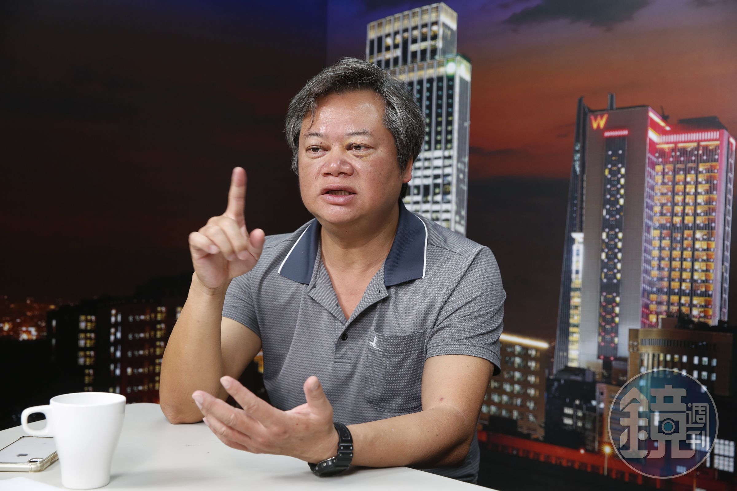 2021年底挾高人氣上市的00900，表現卻讓人心慌，不敗教主陳重銘教戰解套術。