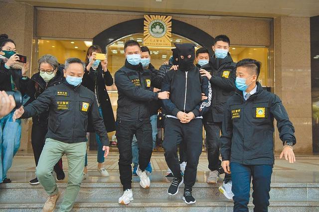「百億老公」陳榮煉如今成階下囚。(翻自微博)