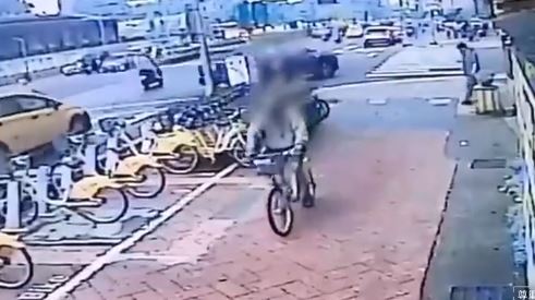 熊姓嫌犯光是8天內，便性騷擾16名女性。（翻攝畫面）