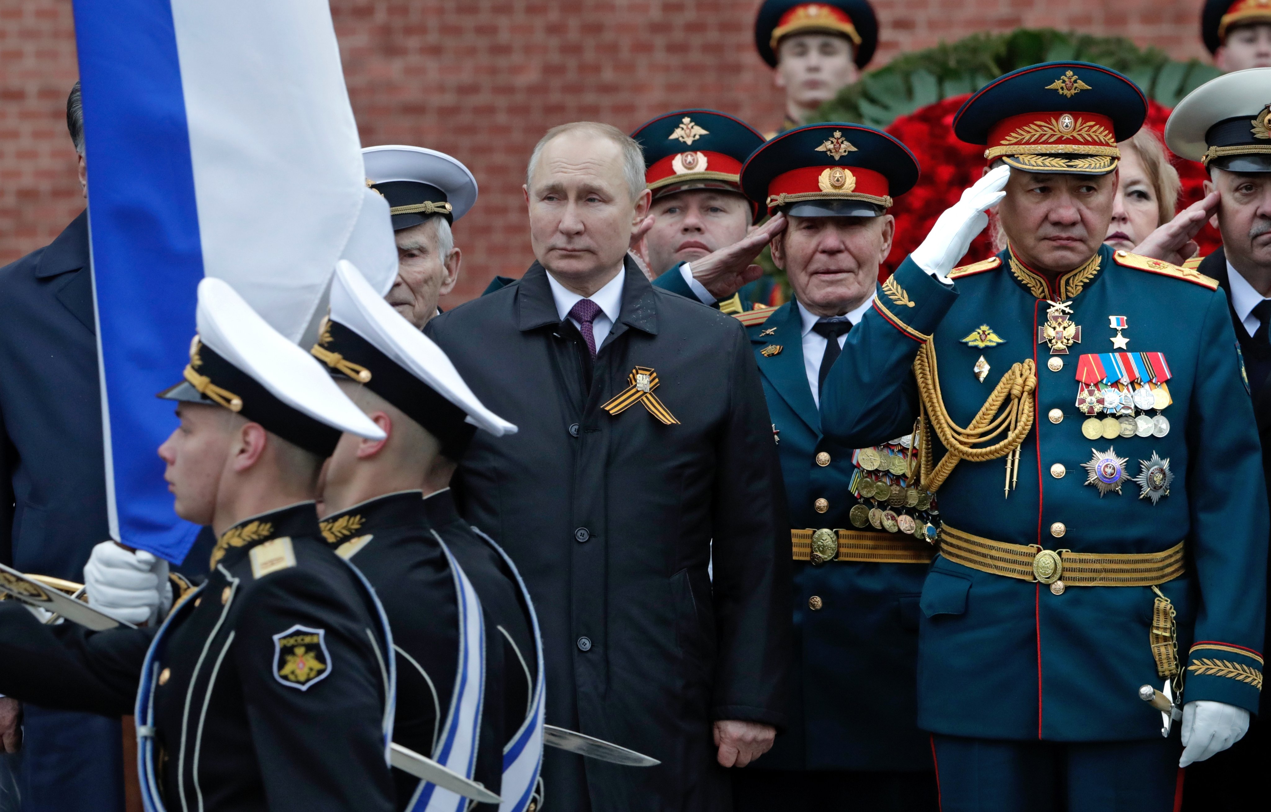 俄羅斯總統普丁日前公布「部分動員令」境內隨即爆發逃難潮，俄媒透露，政府將於28日禁止預備役男性出國。（翻攝自President of Russia twitter）