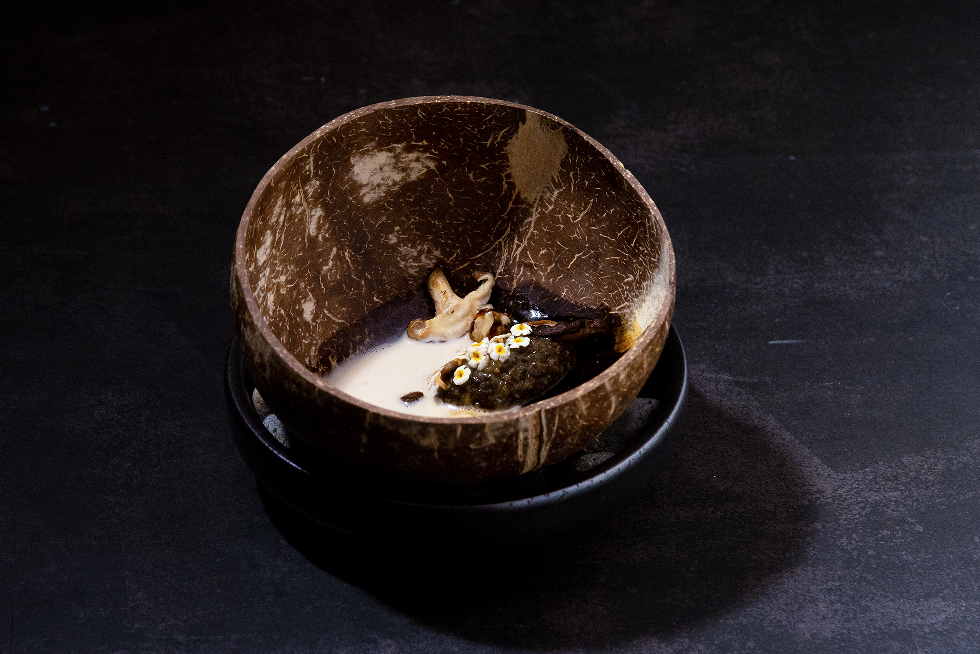 「第一天，在櫛瓜最後通牒前」裡頭沒有櫛瓜，引人好奇接下來會出什麼招。（Dew-chef's wine and gourmet提供）
