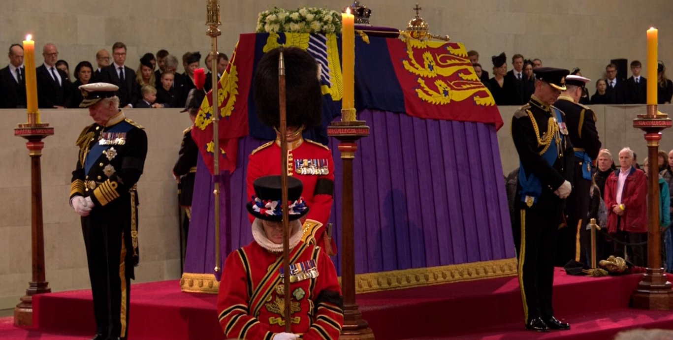 BBC報導稱中國代表團遭禁止瞻仰英國女王靈柩。（翻攝自推特）