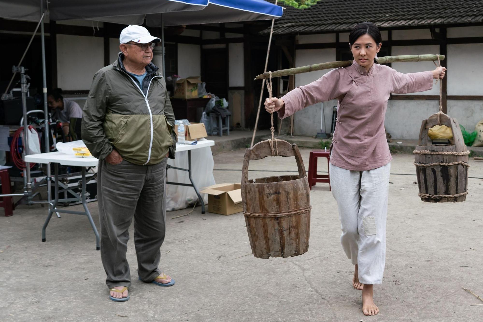 安心亞在南投中興新村取景拍攝遇上地震。(翻攝安心亞臉書)