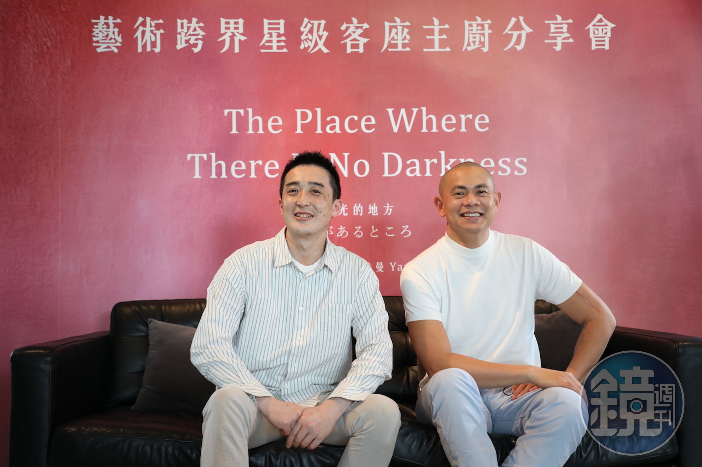 星廚江振誠（右）建議高端料理可以向地方小吃取經、善用在地物產，做出帶有辨識度的頂級料理。
