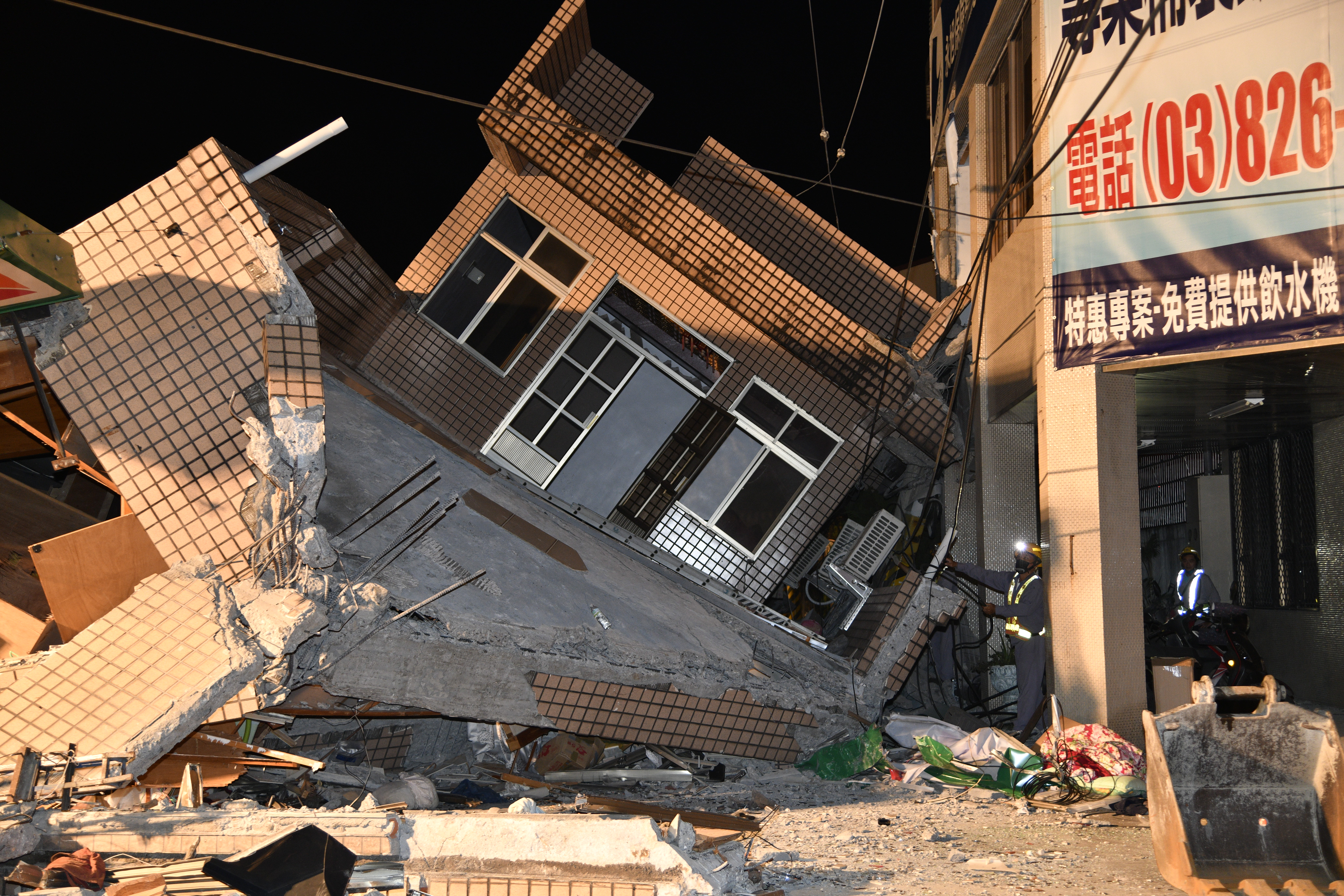 提高地震險保額，能再加保「擴大地震險」「超額地震險」兩種。