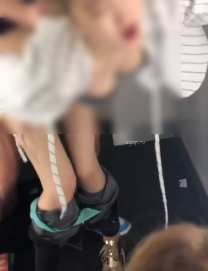 薛卉葳被指疑與官二代有權色交易，但也有網友質疑影片真偽。（翻自《黑料不打烊》）