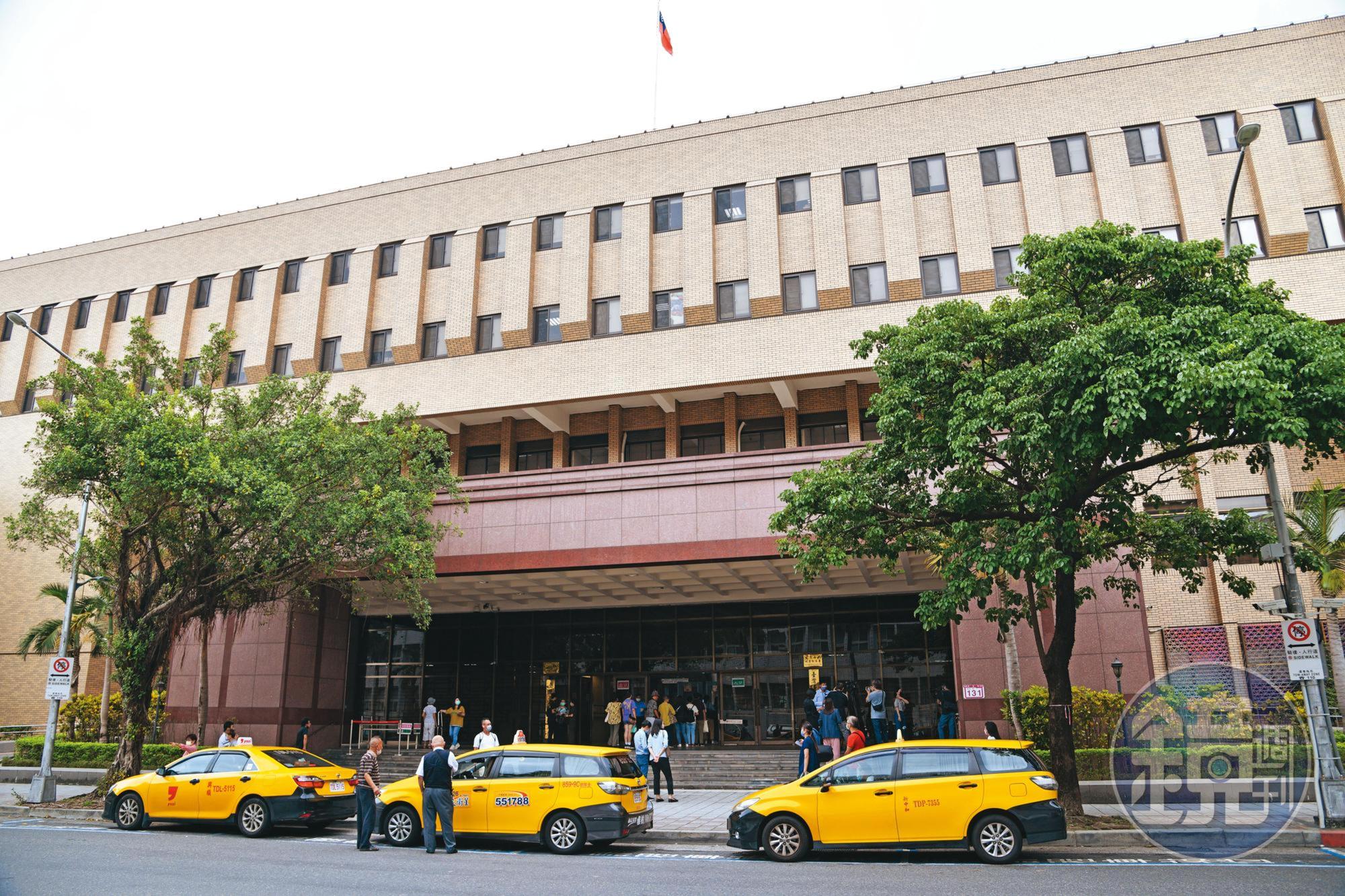 台北地檢署日前接獲檢舉,指出可成內部人士涉嫌內線交易。