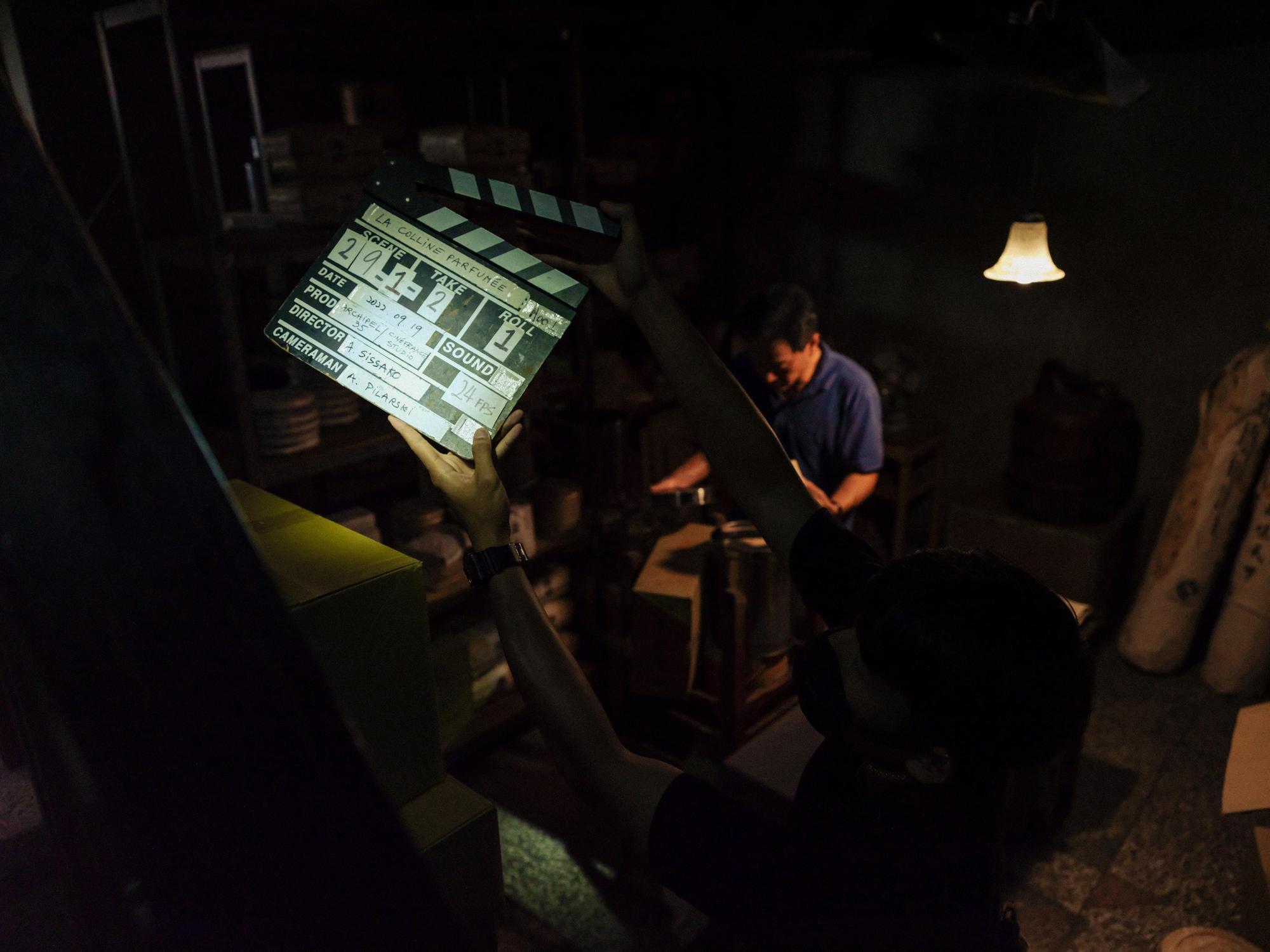 凱撒獎導演席沙克來台拍攝跨國製作《芳香嶺》,昨在高雄開鏡。 (高雄電影節提供)