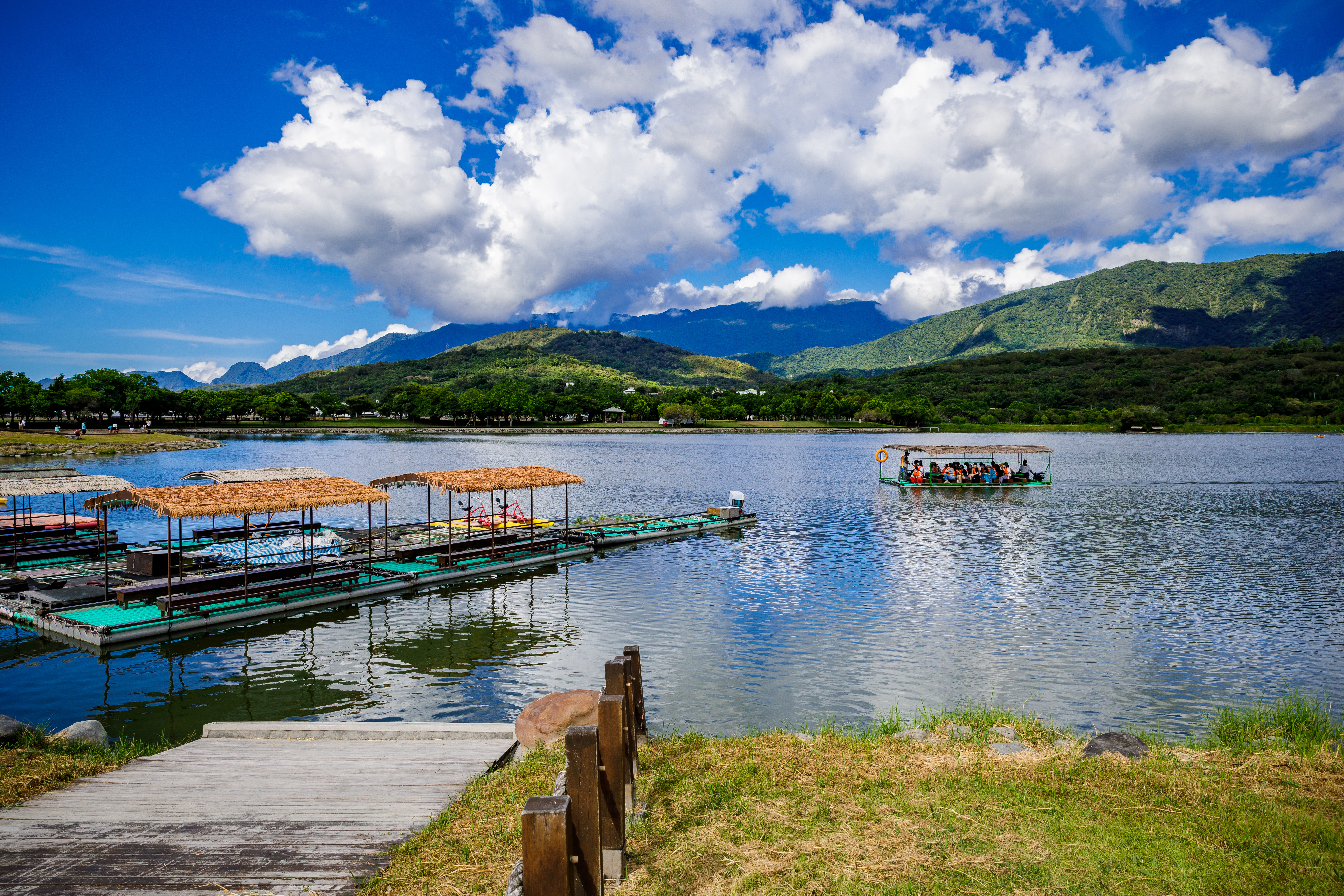 農業部祭出「從心出花2.0-花蓮振興農粉幣方案」，預計發放70萬張，但首日上路系統就出現災情。（示意圖，圖為花蓮「大坡池」，本刊資料照）