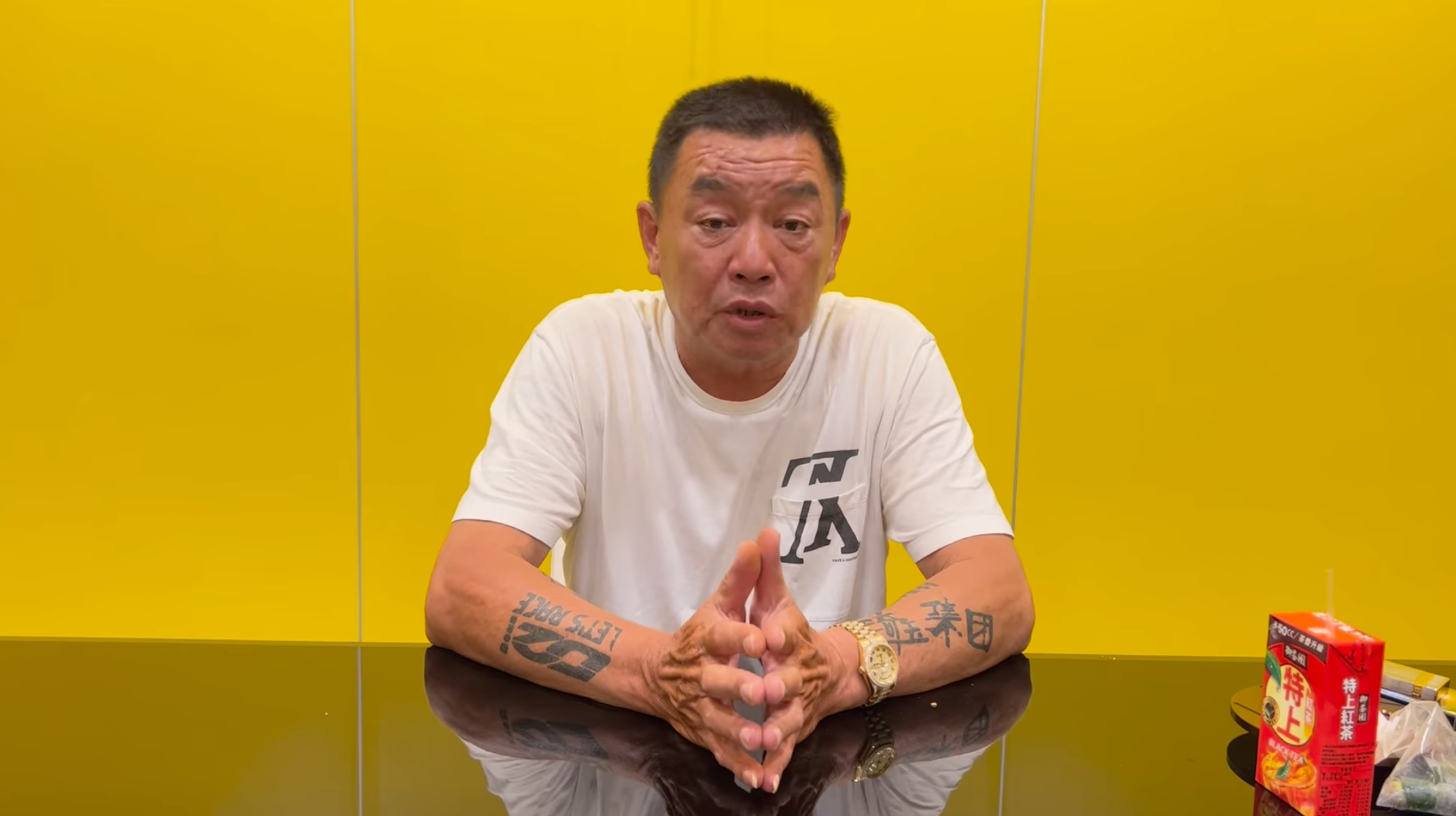 廖老大今日於臉書宣布要退出直播圈。（翻攝自賽車教父-廖老大臉書）