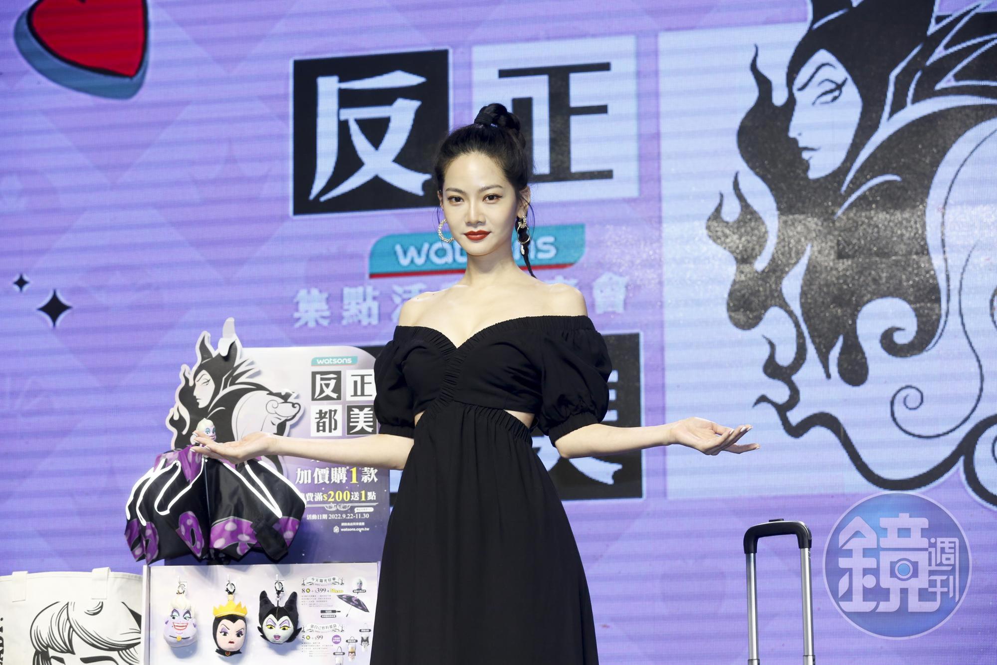 曾之喬擔任藥妝店活動代言人。
