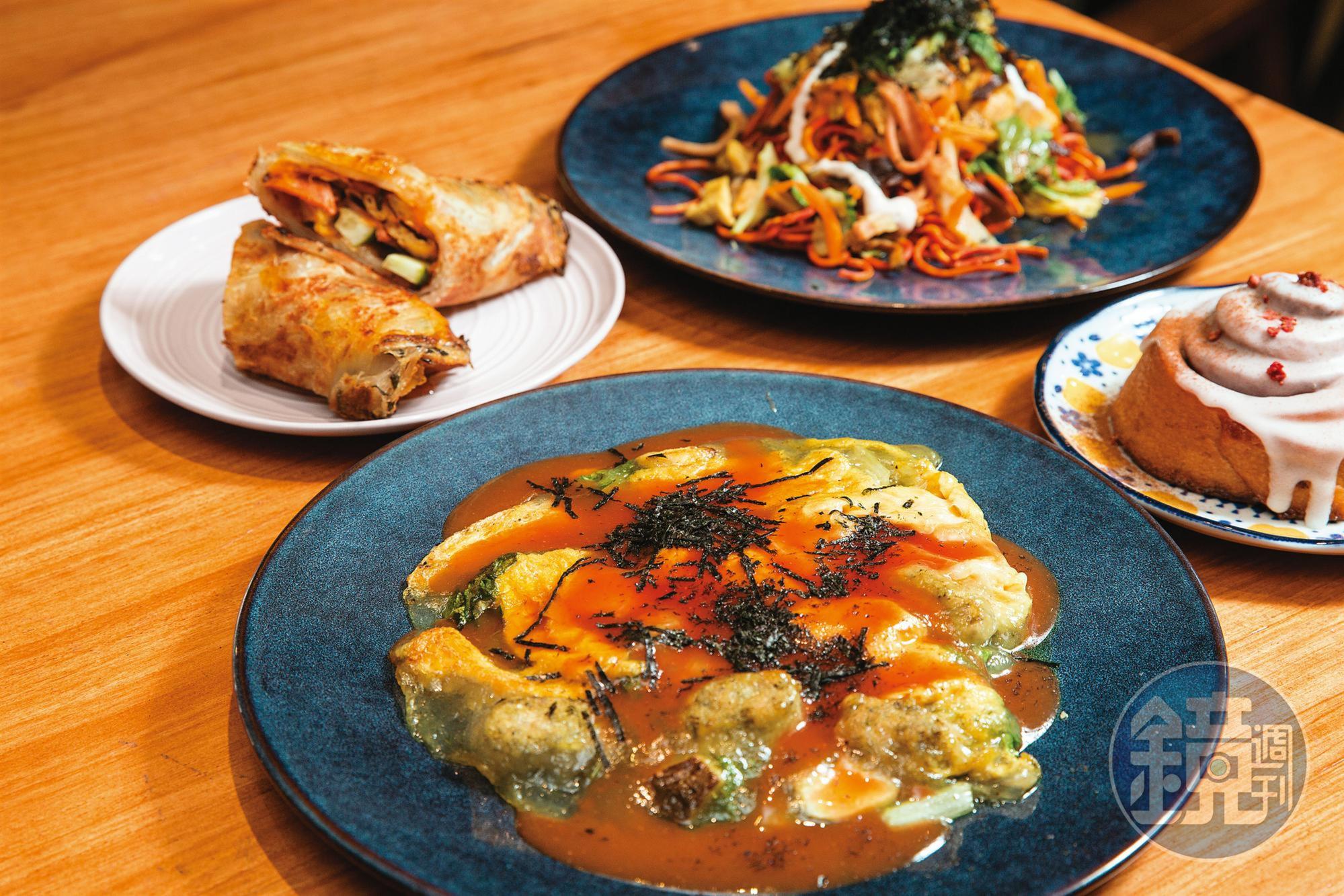 LieblingSalon的招牌料理不只沒有葷食，也不含蛋、奶、蜂蜜等食材，其中素仔煎、紅香拌麵最受歡迎。
