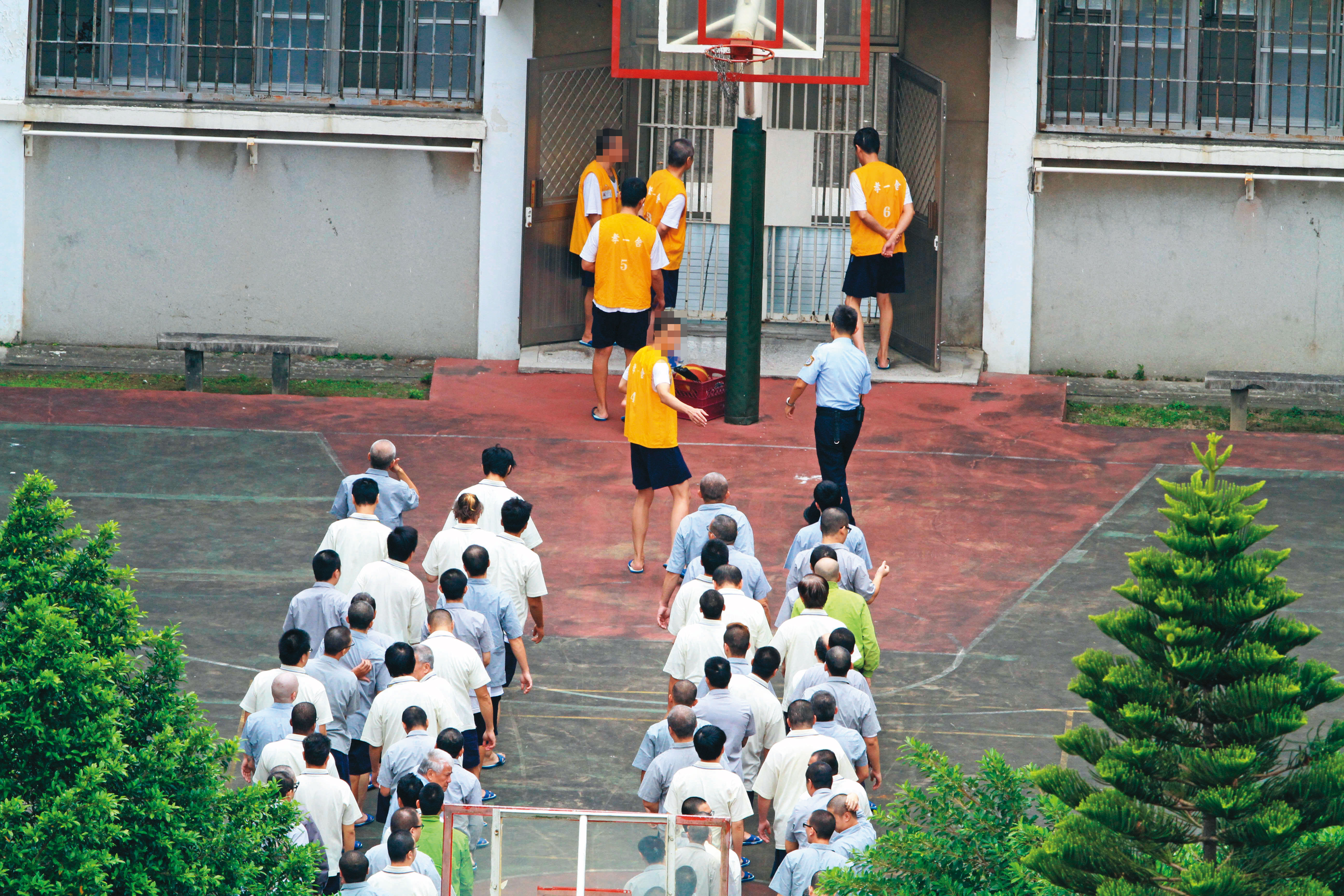 曾思儒等候槍決期間，曾經對監所主管潑灑糞便，行徑誇張。（示意圖）