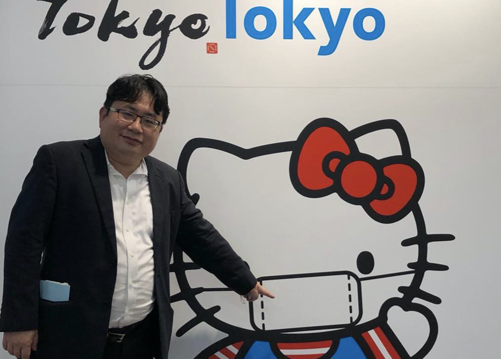 接種高端疫苗國人若要前往日本,必須持PCR陰性證明。日本《產經新聞》台北支局長矢板明夫在臉書認為一件事,日本政府做得不對。(翻攝矢板明夫臉書)