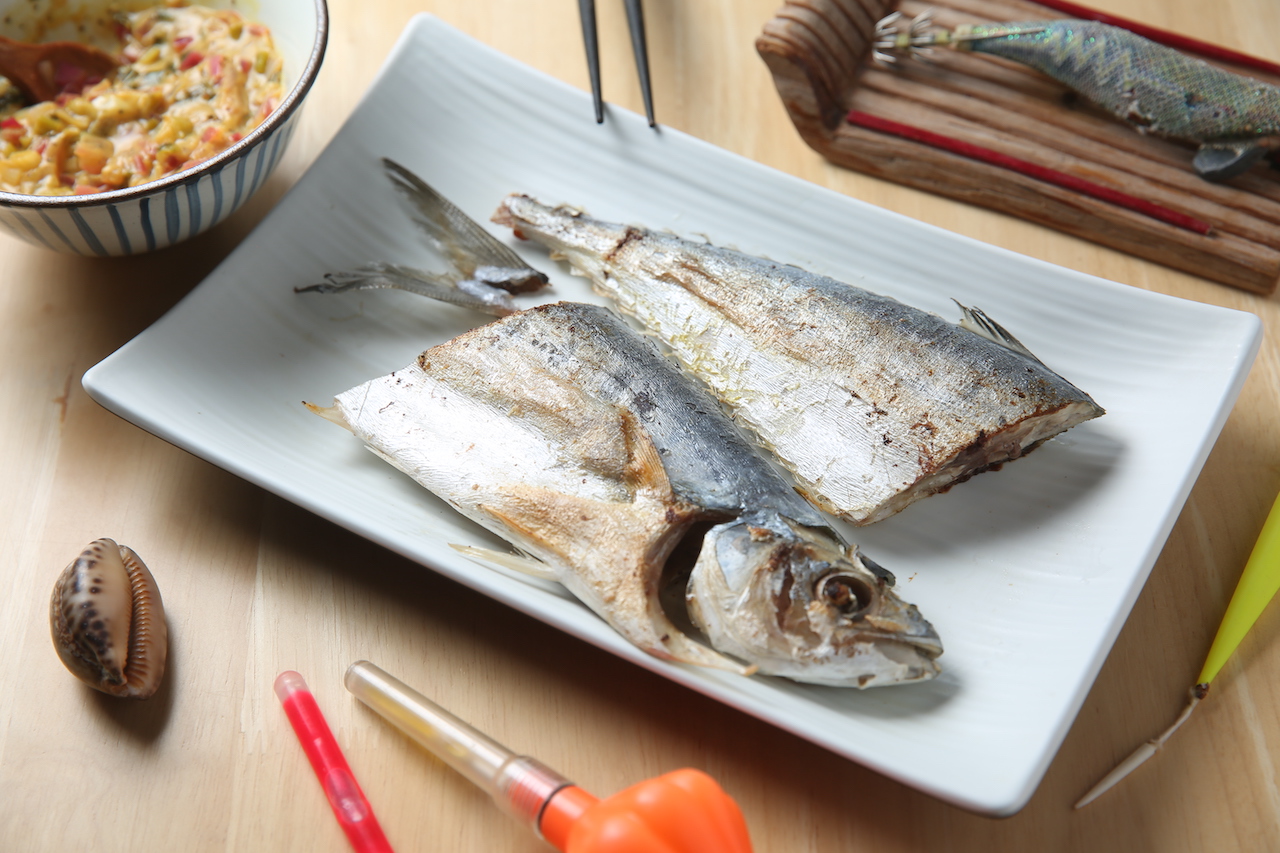 海味濃厚的「漁人家庭料理（七星仔）」，肉質緊實，層次由甜轉甘。（洄遊吧，135元／份）