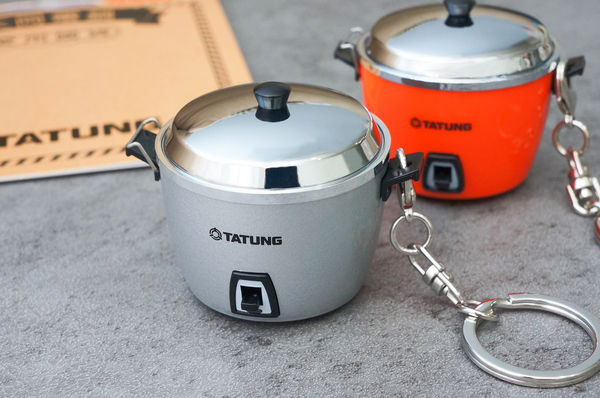 「大同電鍋茶葉蛋icash2.0」，不僅外表神還原，一打開還有一整鍋茶葉蛋！（愛金卡公司提供）