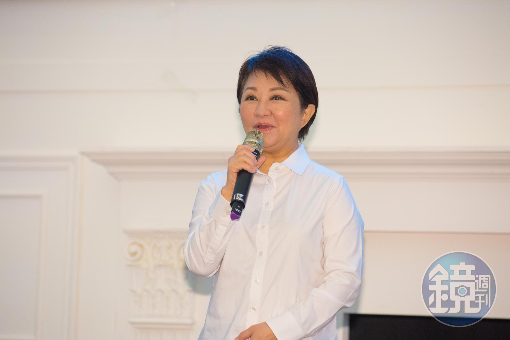 針對台中市府民調標案合約金額愈砸愈多,吳佩蓉表示,盧秀燕(圖)身為媽媽市長,不該精打細算,把人民的納稅錢花在刀口上嗎?(本刊資料照)