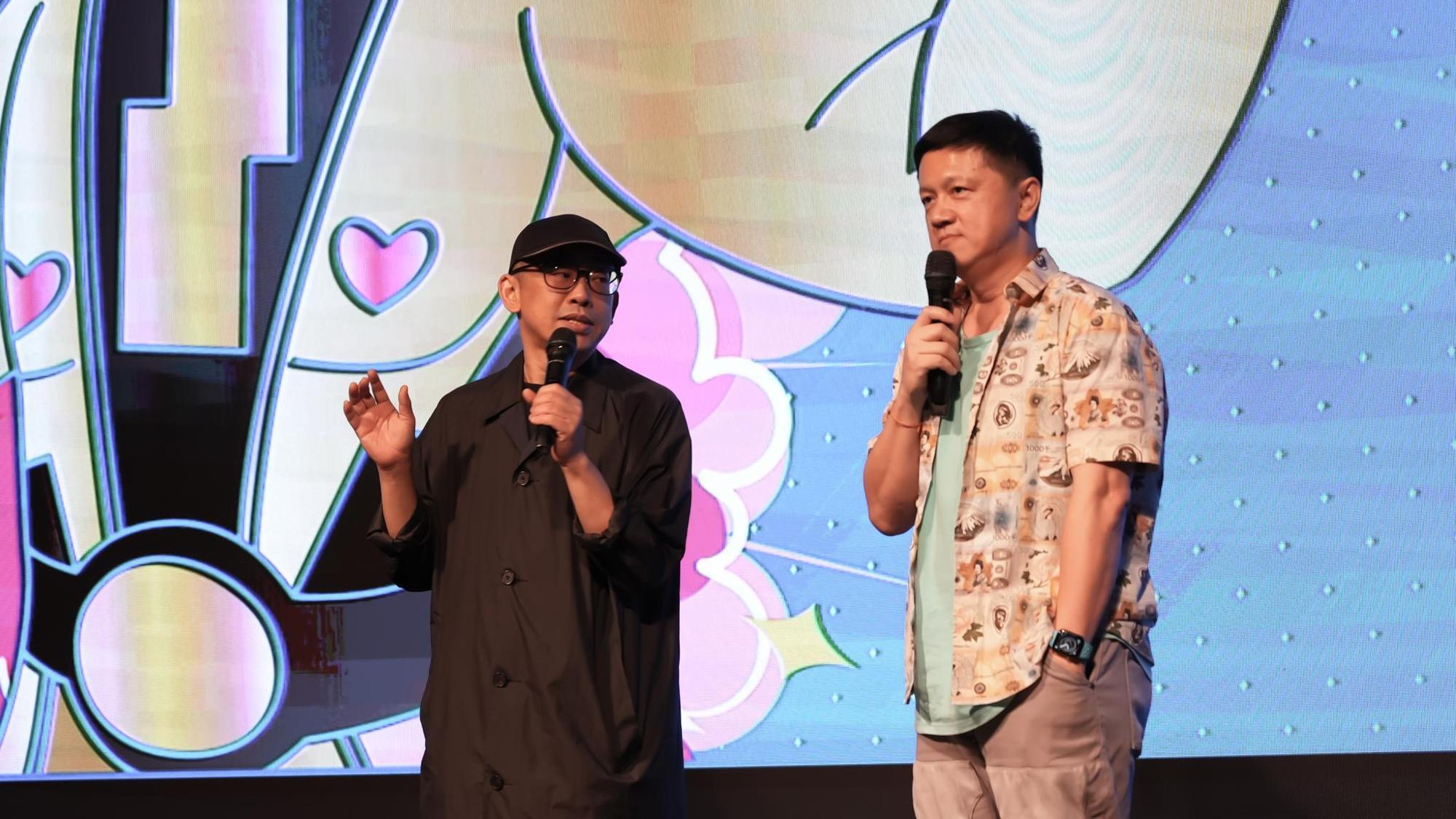 評審團代表金曲作詞人陳宏宇(左)、TMC TALK主持人袁永興(右)暢談臺灣音樂產業發展與人才培育。(台北流行音樂中心提供)
