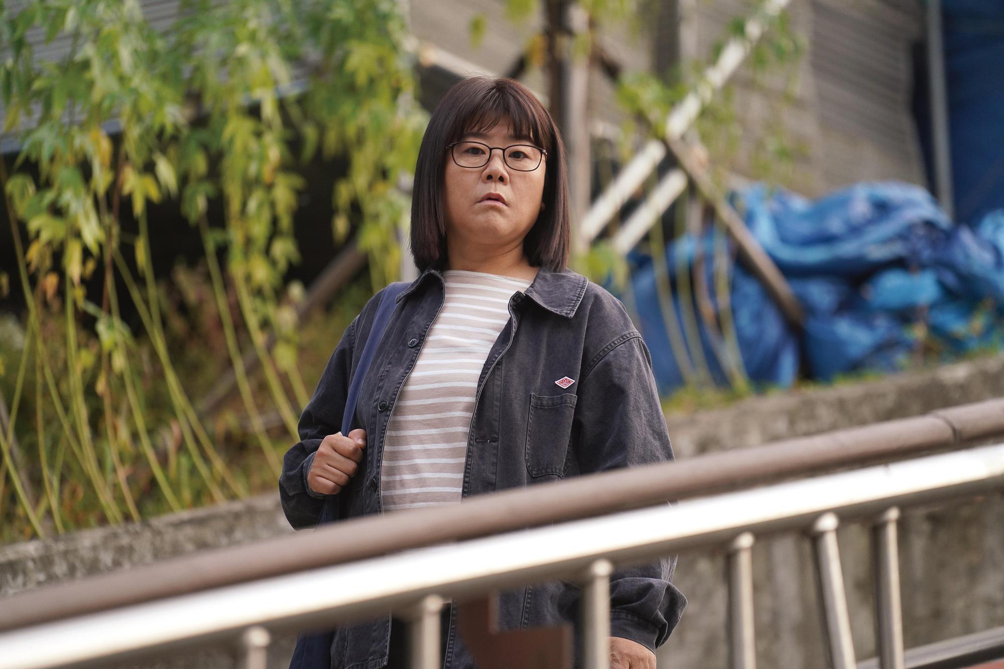 李姃垠出道30多年來多以配角為主,電影《女影人生》是她首部主演的大銀幕作品。(可樂電影提供)