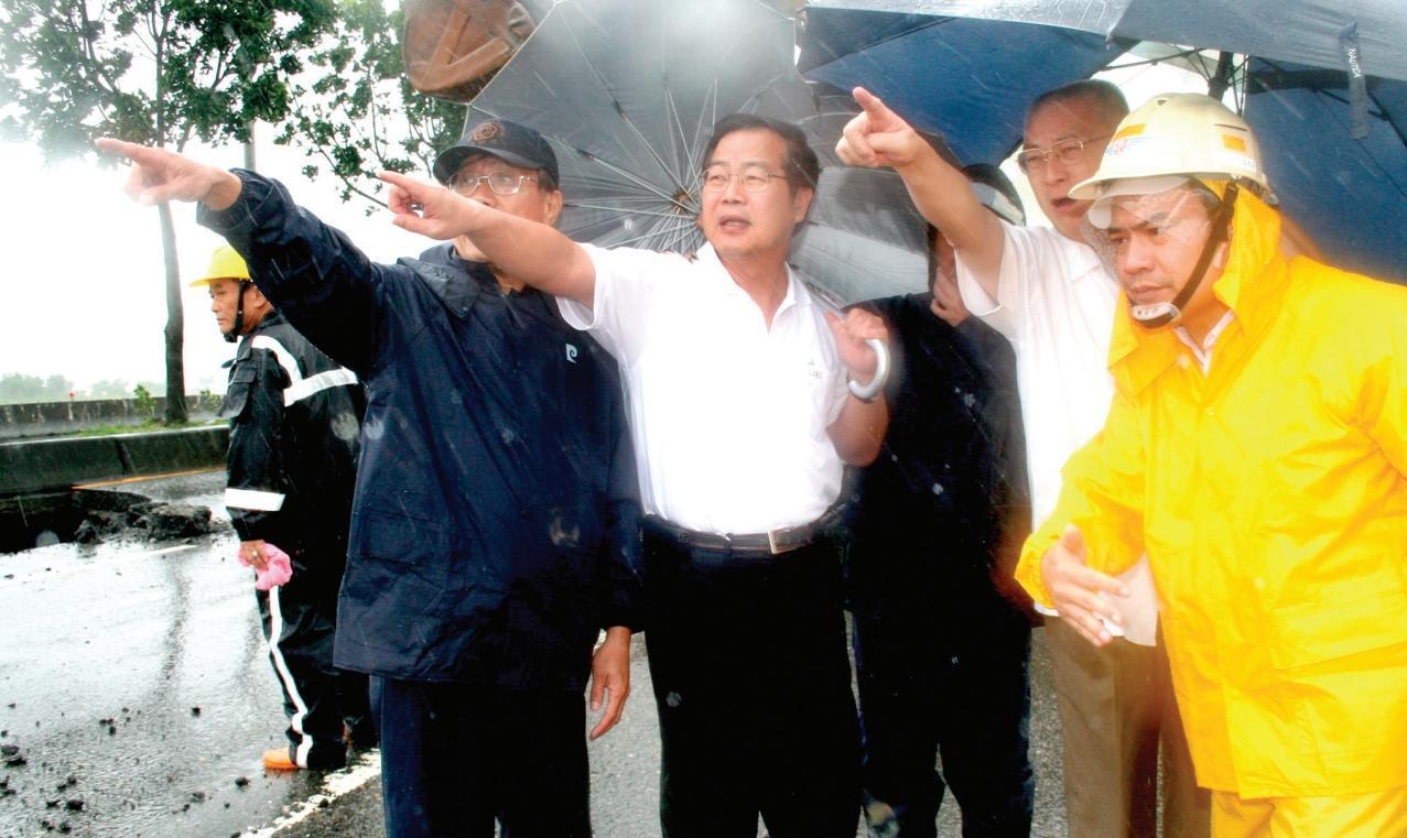 李朝卿涉貪共98罪被判刑,總刑度超過656年。(翻攝自南投縣政府)