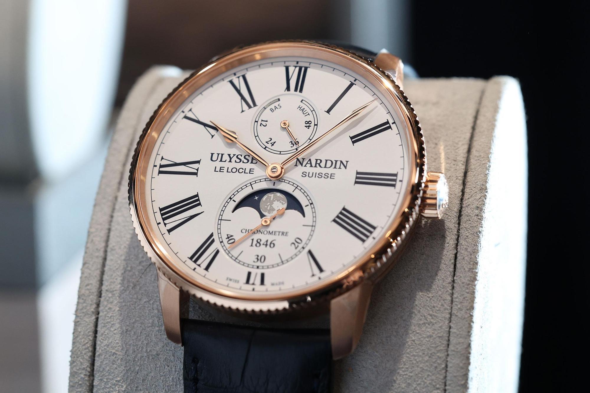 Marine Torpilleur月相錶玫瑰金版本,定價NT$707,500。