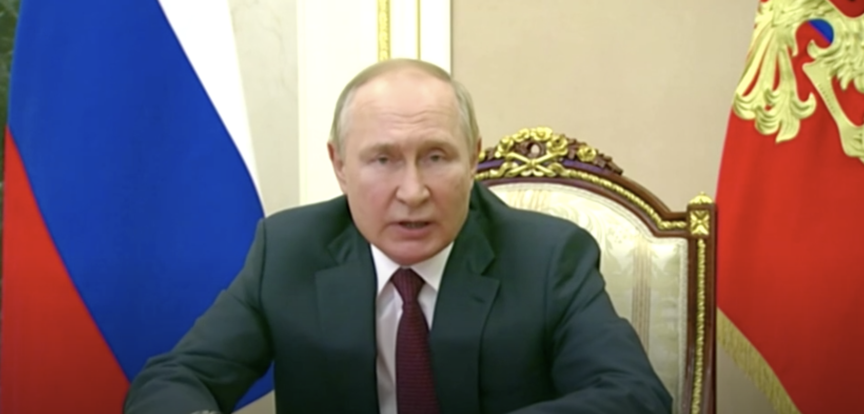 俄羅斯總統普丁（Vladimir Putin）9月時宣布部分動員令，欲徵召更多兵力上前線，反而引起境內逃難潮。（翻攝推特）