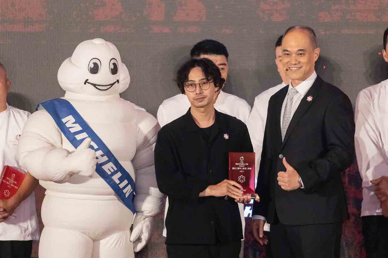台中米其林一星餐廳暨2021年輕主廚大獎「澀Sur-」主廚林佾華，形容「PI Restaurant」的菜色功力好、價格還很合理。（本刊資料照）