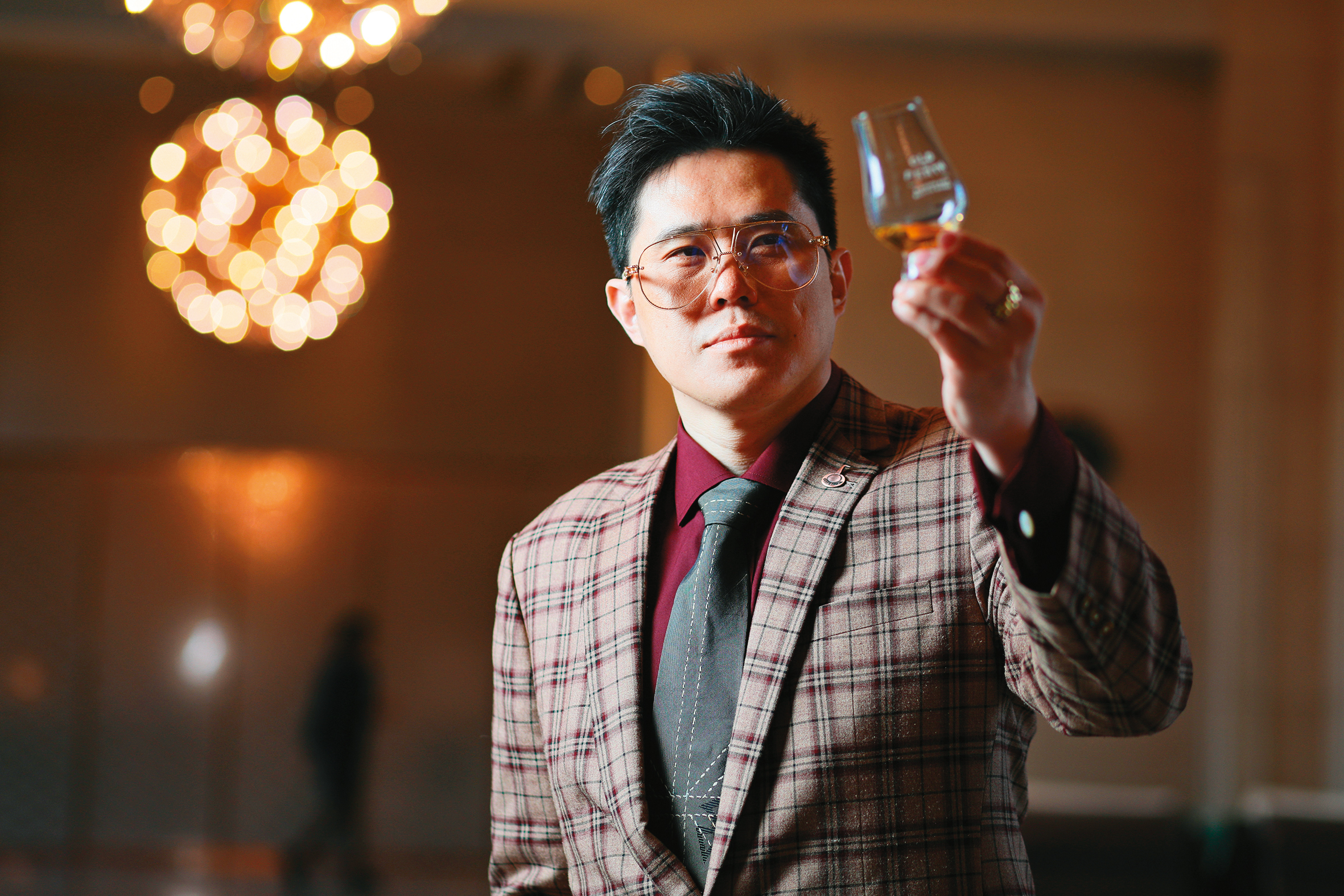 馬可波羅窖藏實驗室共同創辦人廖安仁（Ellis）最欣賞歐柏斯12年的風味。