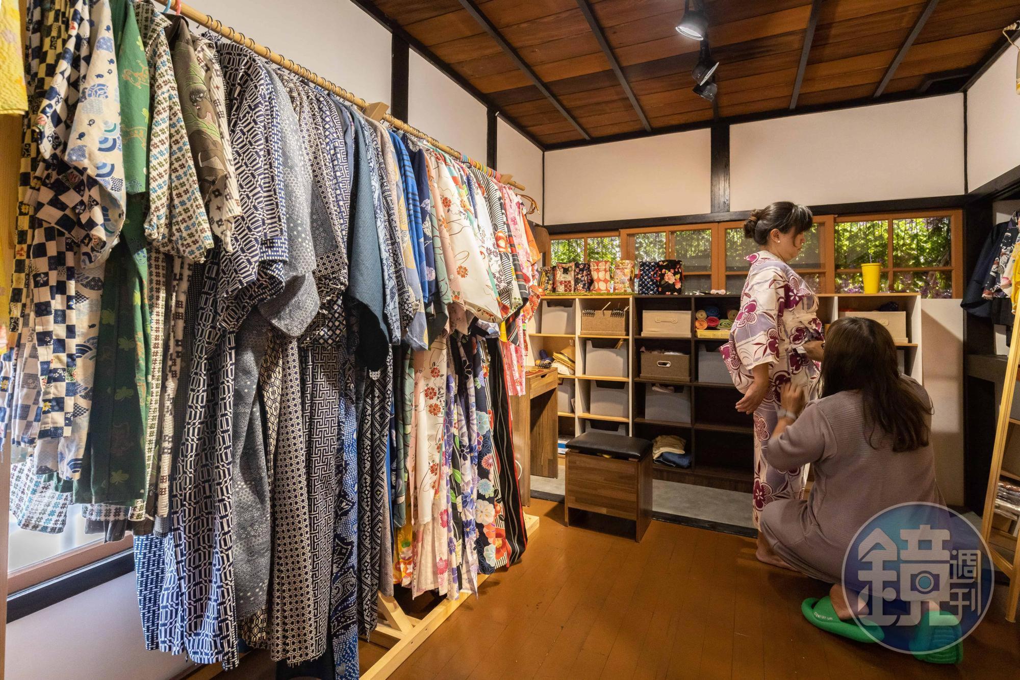 造訪貓之驛中販售日式雜貨的「百花町」,可換上浴衣穿梭日式宿舍拍美照。