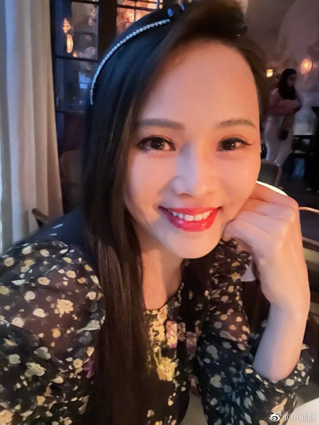 伊能靜《浪姐1》後演藝事業回春，賺了一大筆人民幣。(伊能靜微博)