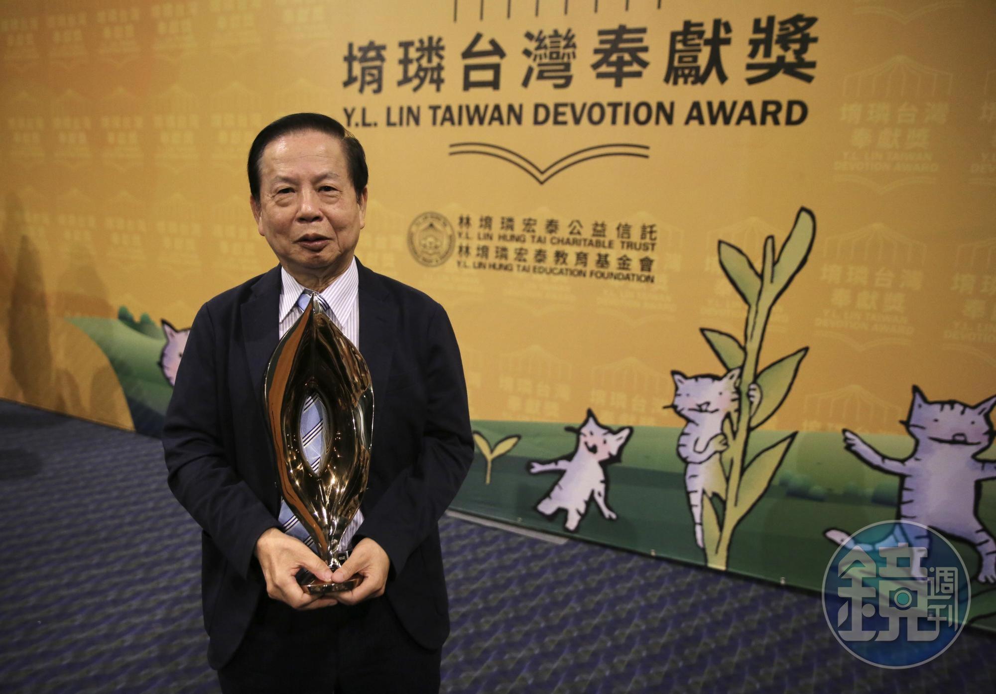 肝病權威許金川。