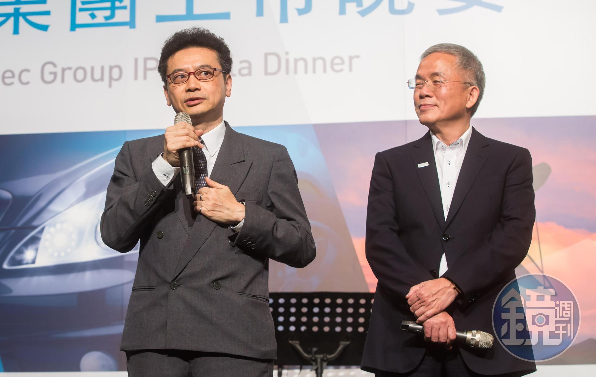利基型銅箔基板供應商騰輝電子在董事長勞開陸(右)與執行長鍾健仁聯手帶領下,以提高毛利代替競爭銷售額模式,帶領騰輝突破困境。